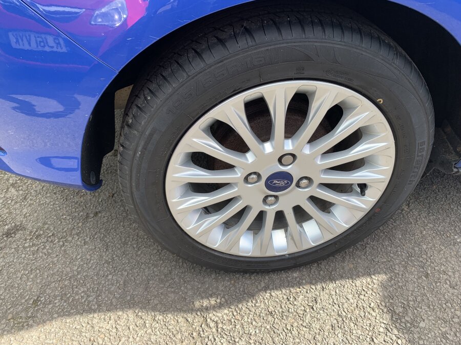 2013 Ford B-Max photo 6