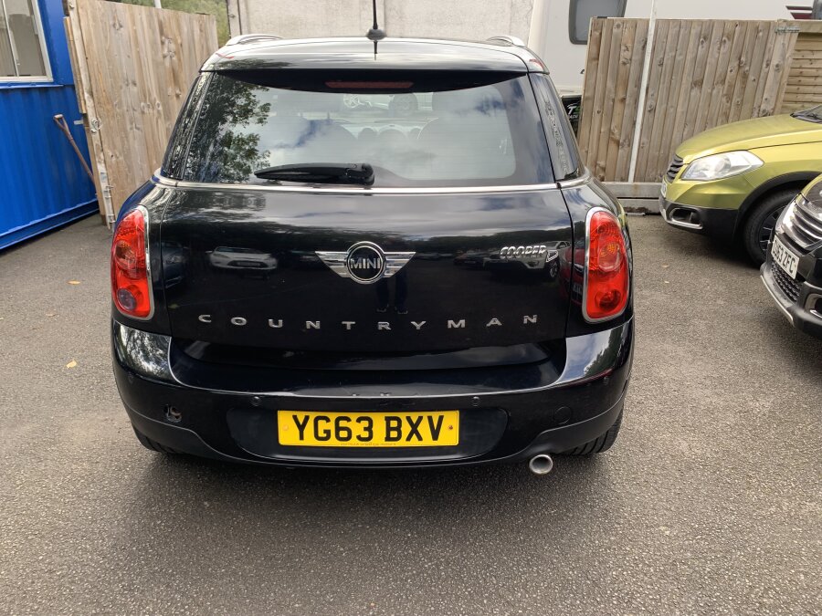 2013 MINI Countryman photo 9
