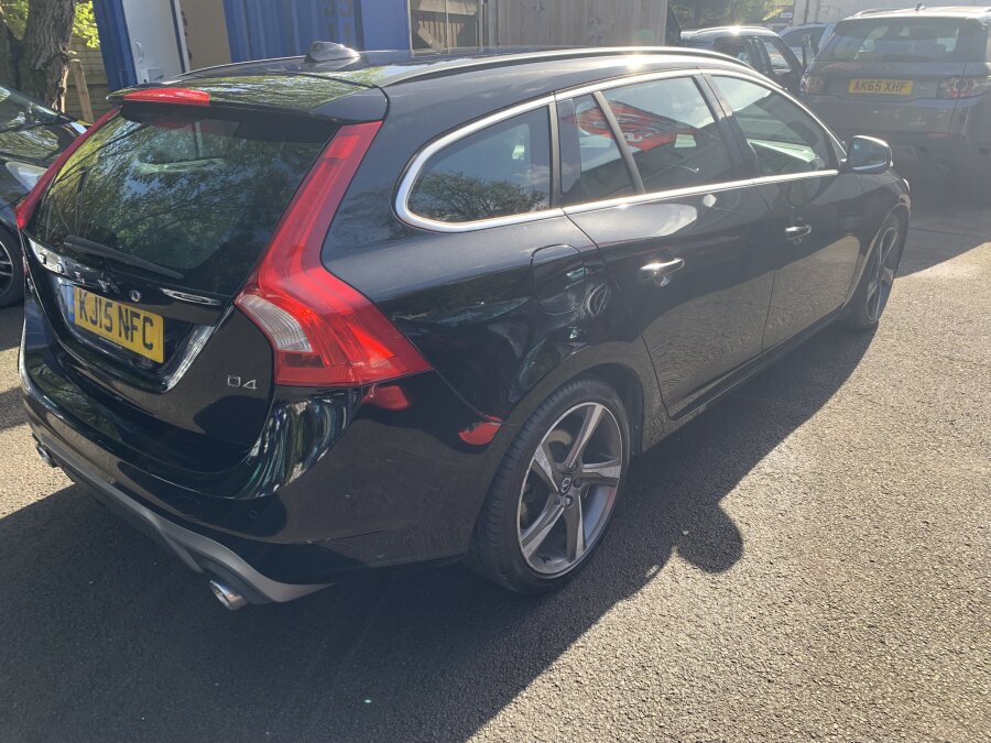 2015 Volvo V60 photo 4