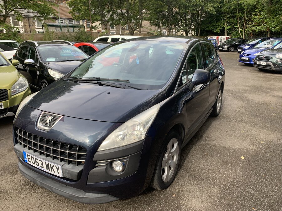 Peugeot 3008 photo 2