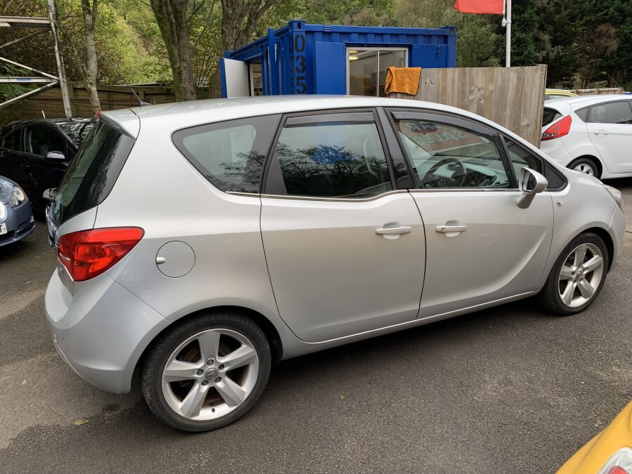 2014 Vauxhall Meriva photo 5
