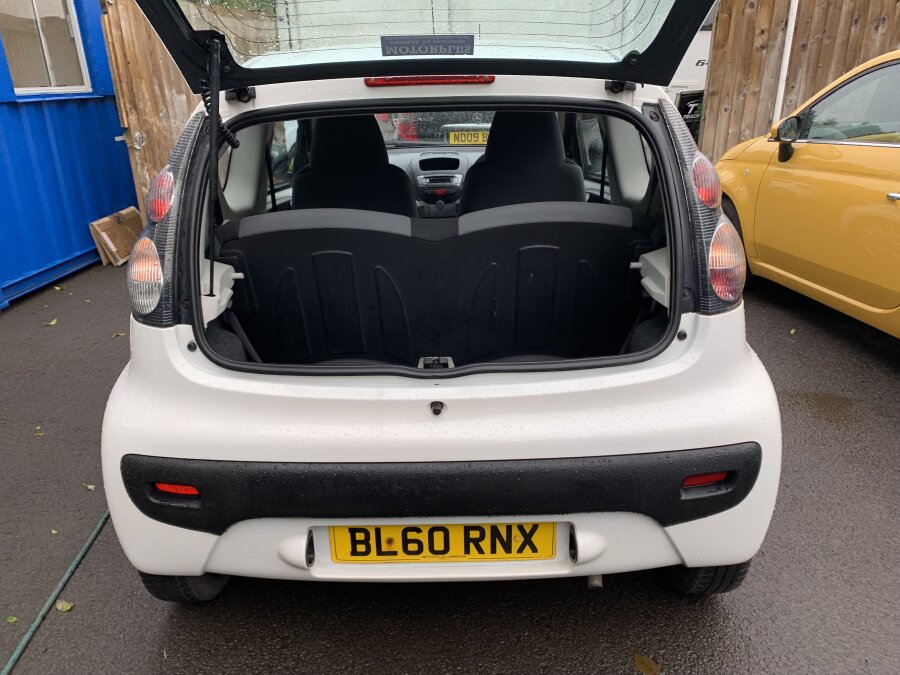 2011 Citroen C1 photo 8