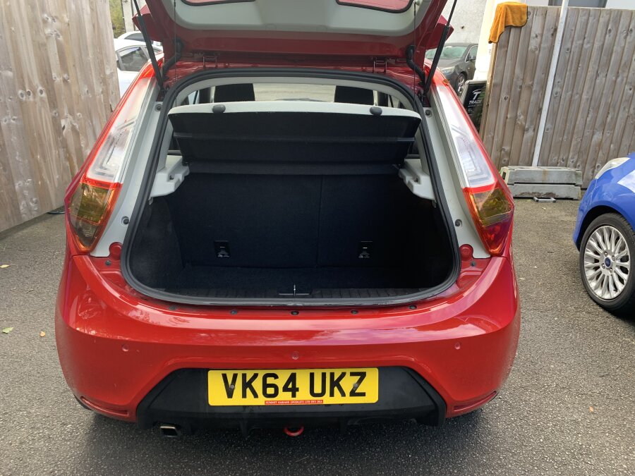 2014 MG MG3 photo 8