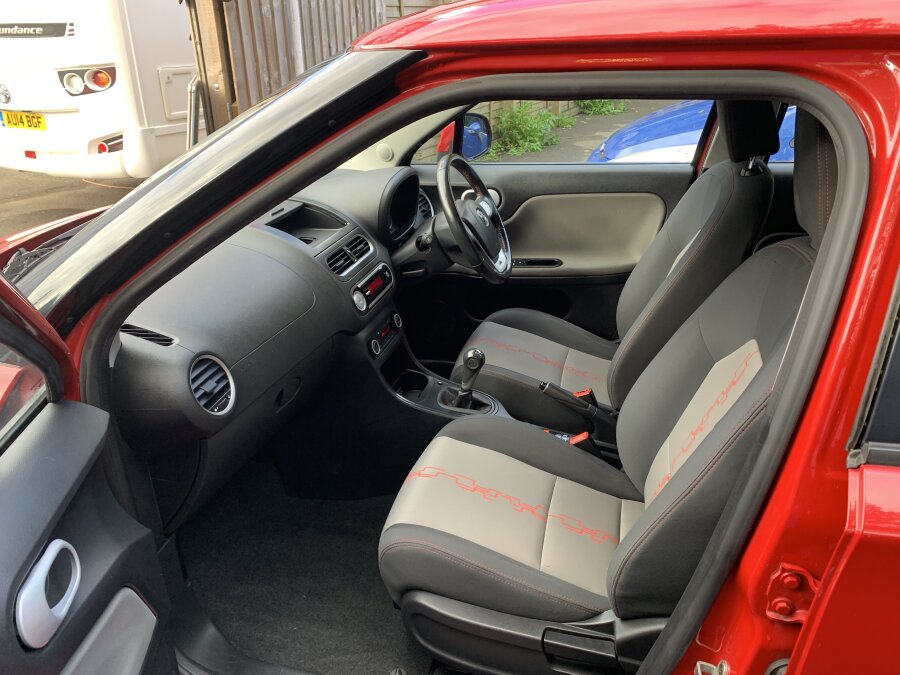 2014 MG MG3 photo 11
