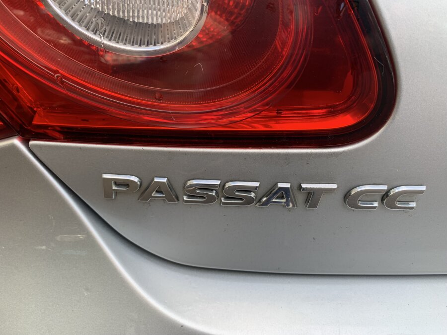 2011 Volkswagen CC photo 8