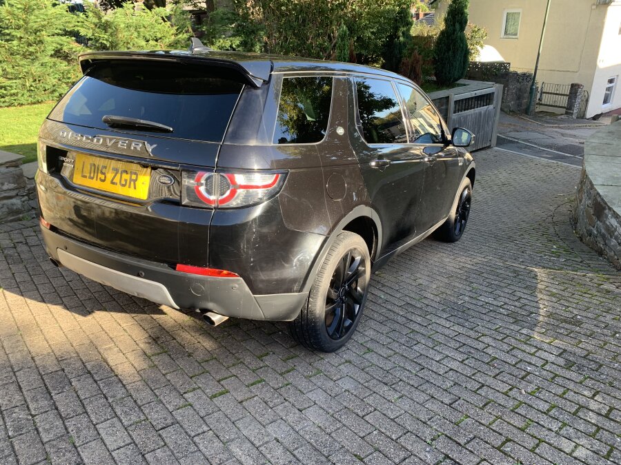 2015 Land Rover Discovery Sport photo 6