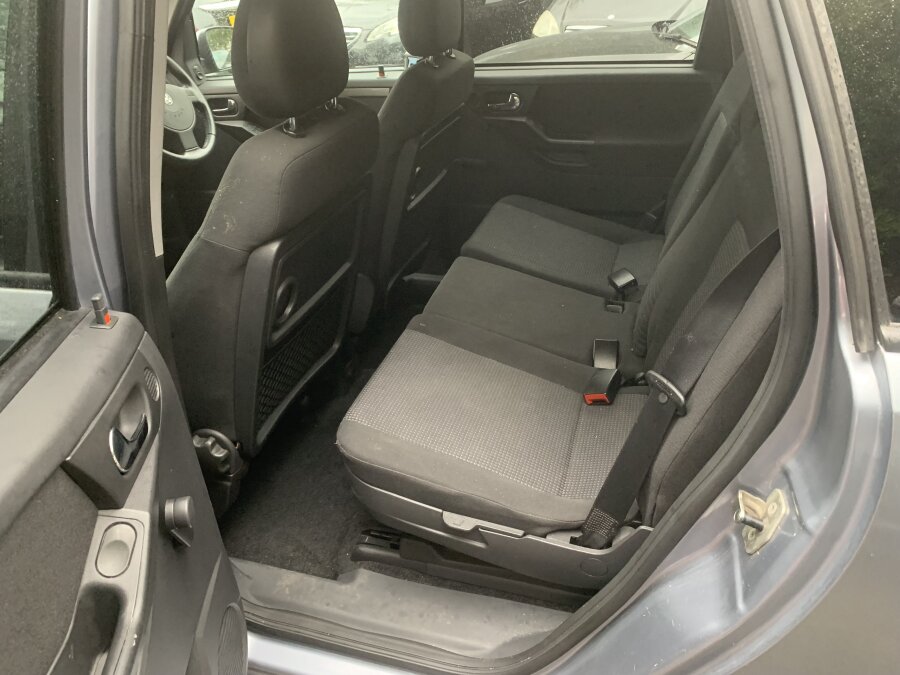 2010 Vauxhall Meriva photo 11