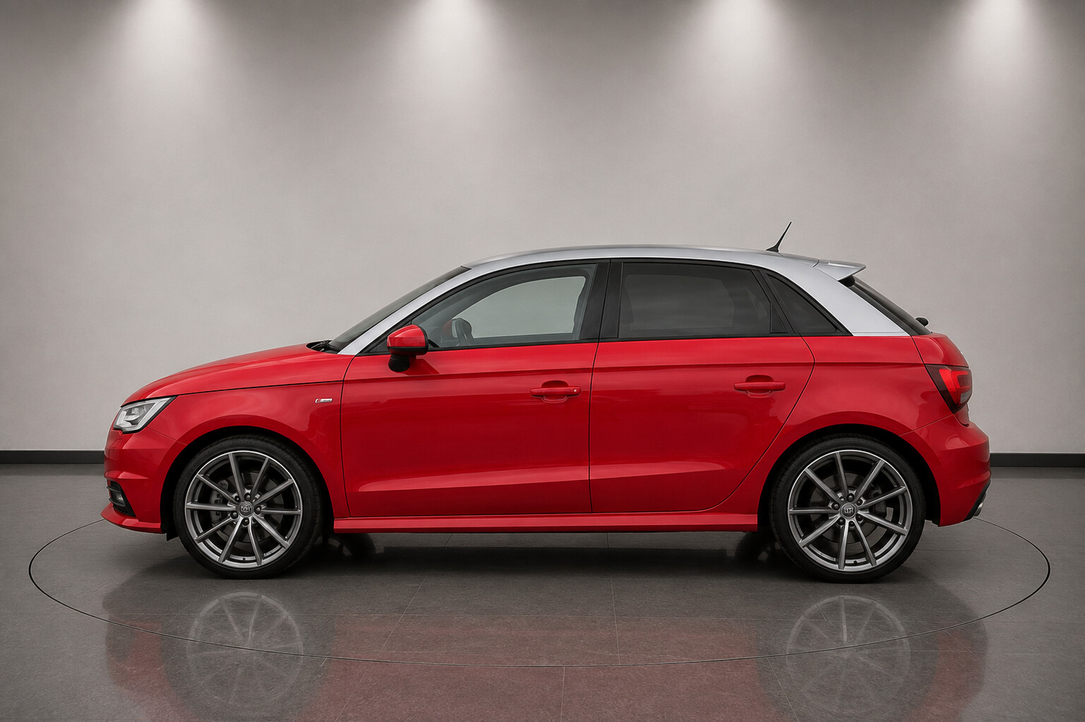 AUDI A1 image 2