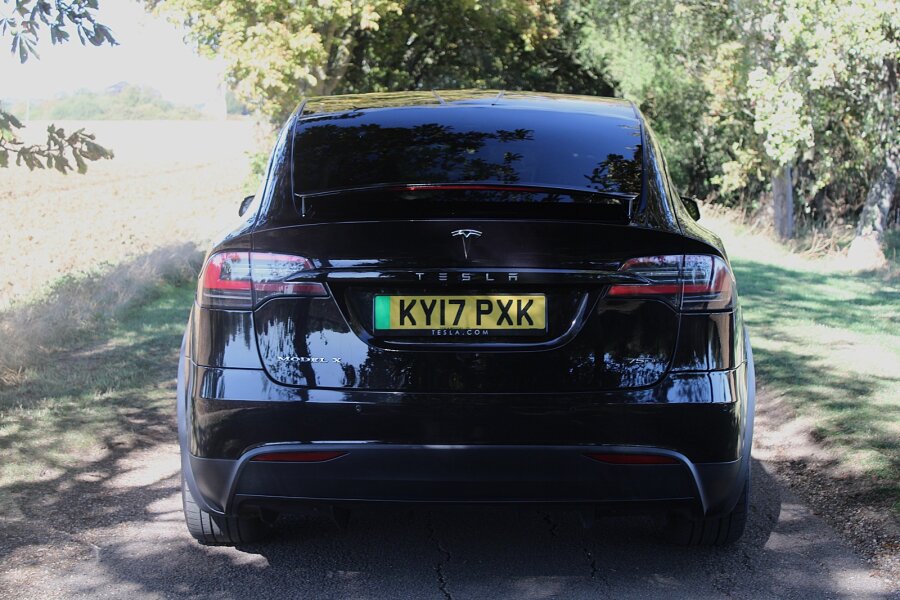 Vehicle photo 5
