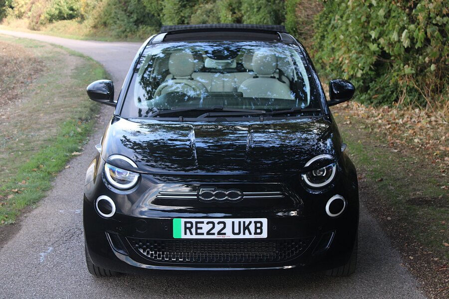 Vehicle photo 7