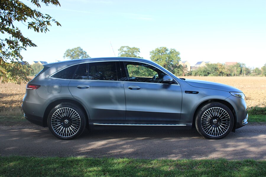 Vehicle photo 3