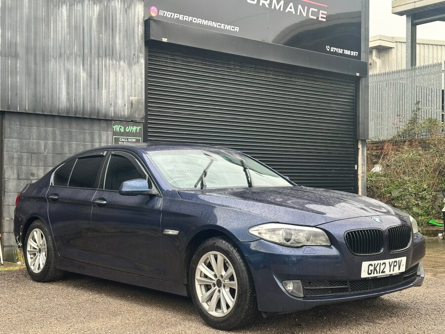 2012 BMW 5 Series photo 3