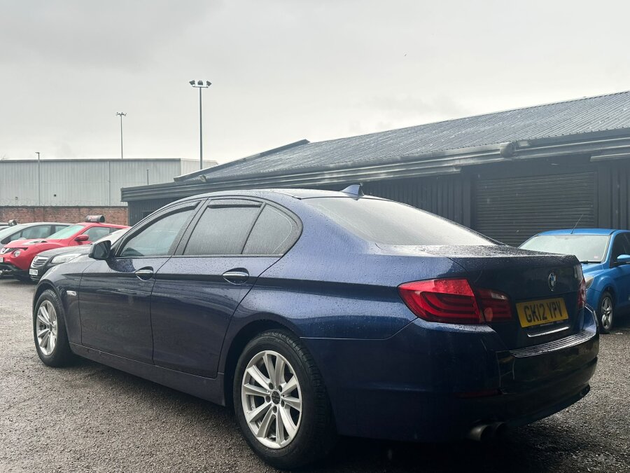 2012 BMW 5 Series photo 7