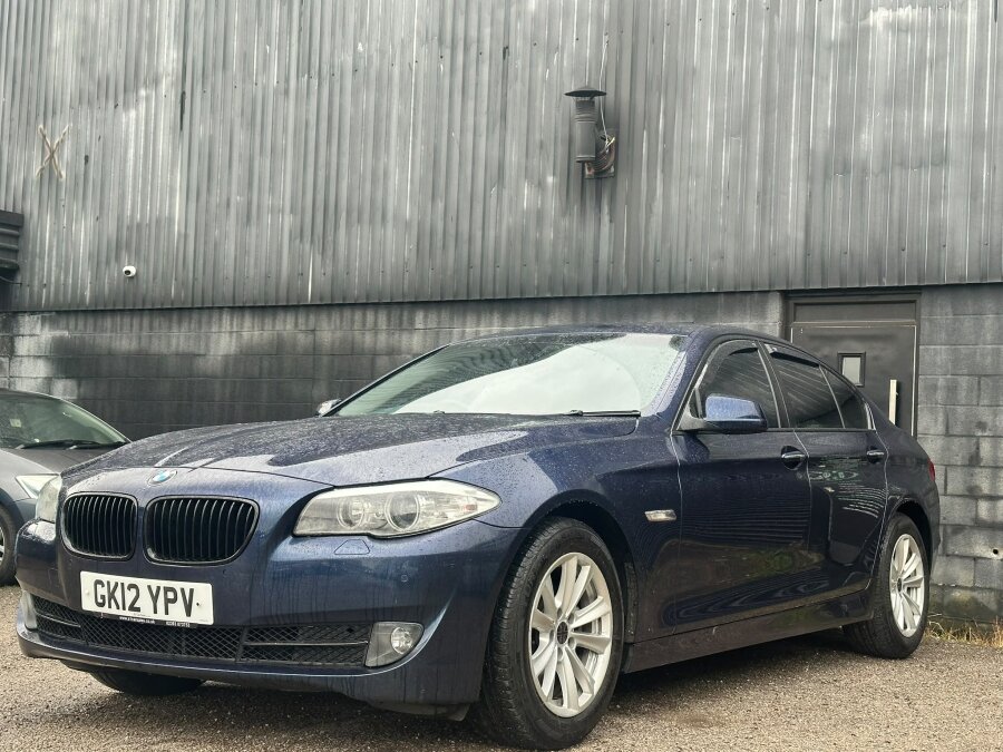 2012 BMW 5 Series photo 10