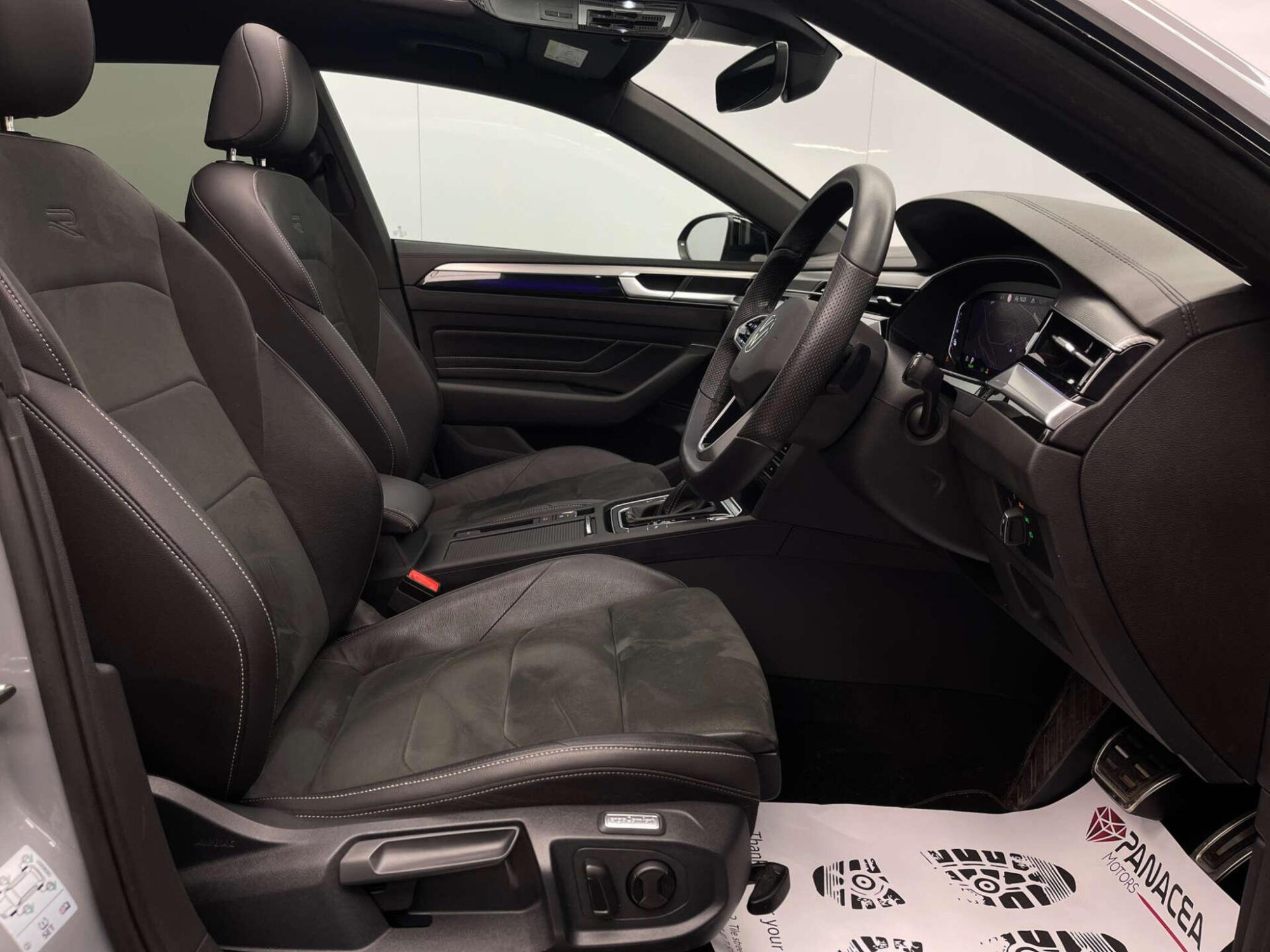 2022 Volkswagen ARTEON image 12