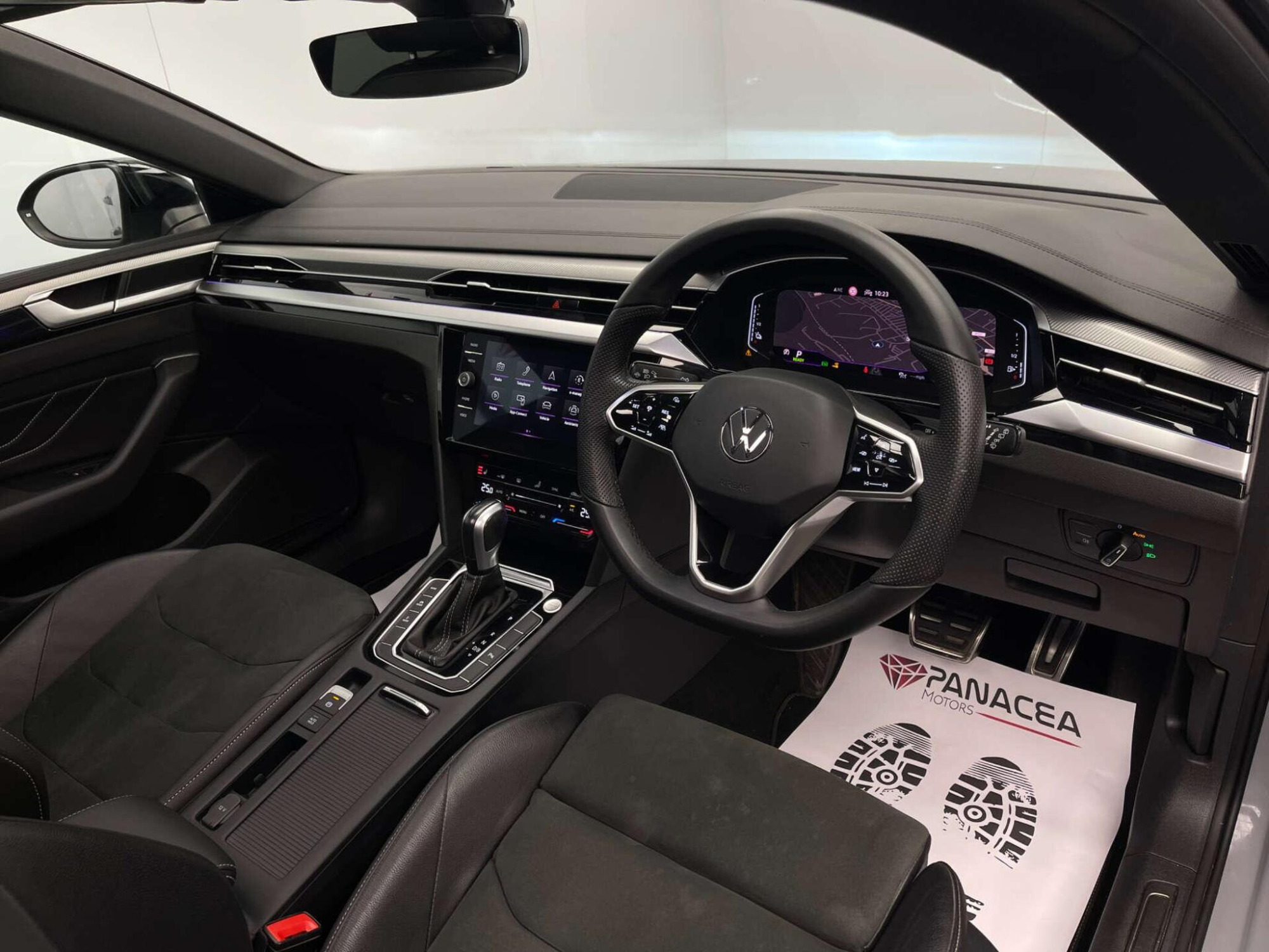 2022 Volkswagen ARTEON image 11