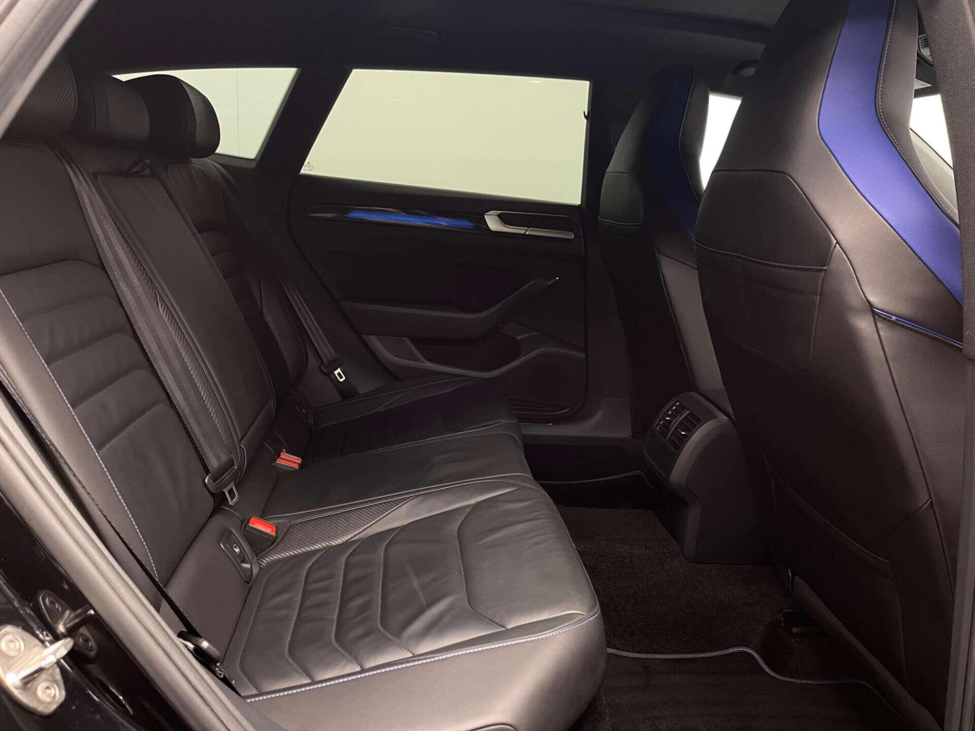 2023 Volkswagen ARTEON image 29