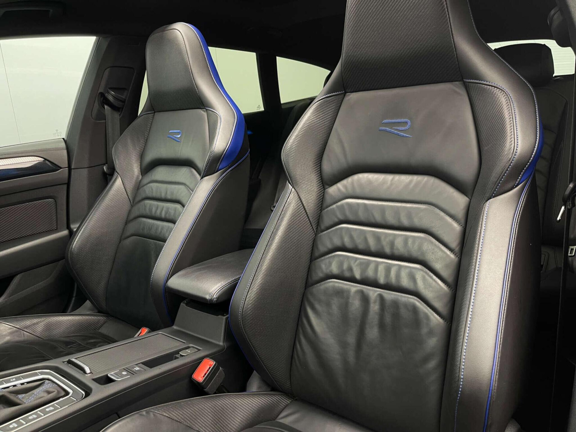 2023 Volkswagen ARTEON image 43