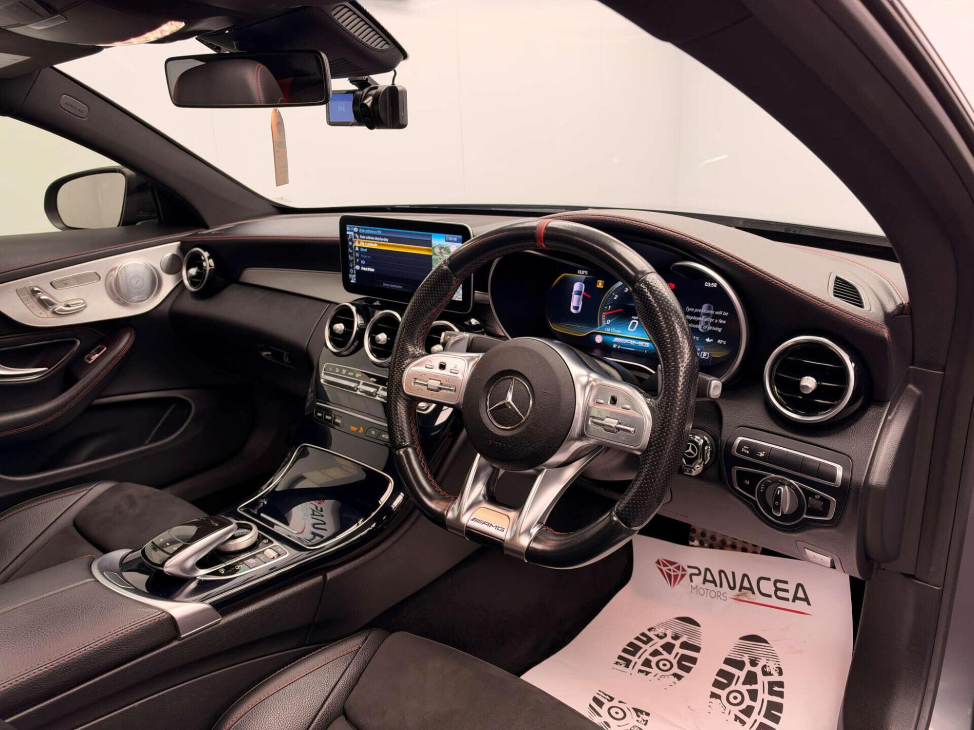 2018 Mercedes-Benz C-CLASS image 3