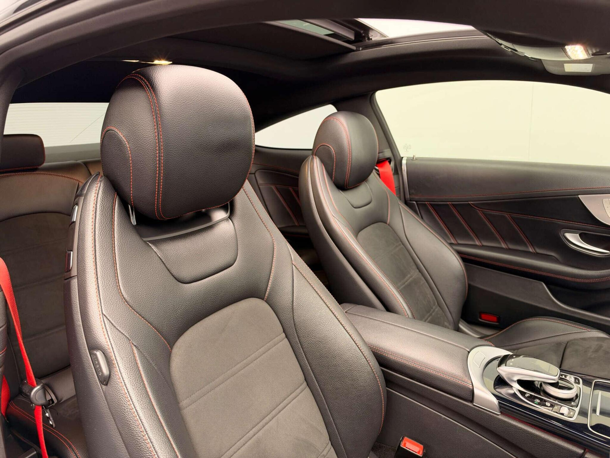 2018 Mercedes-Benz C-CLASS image 5