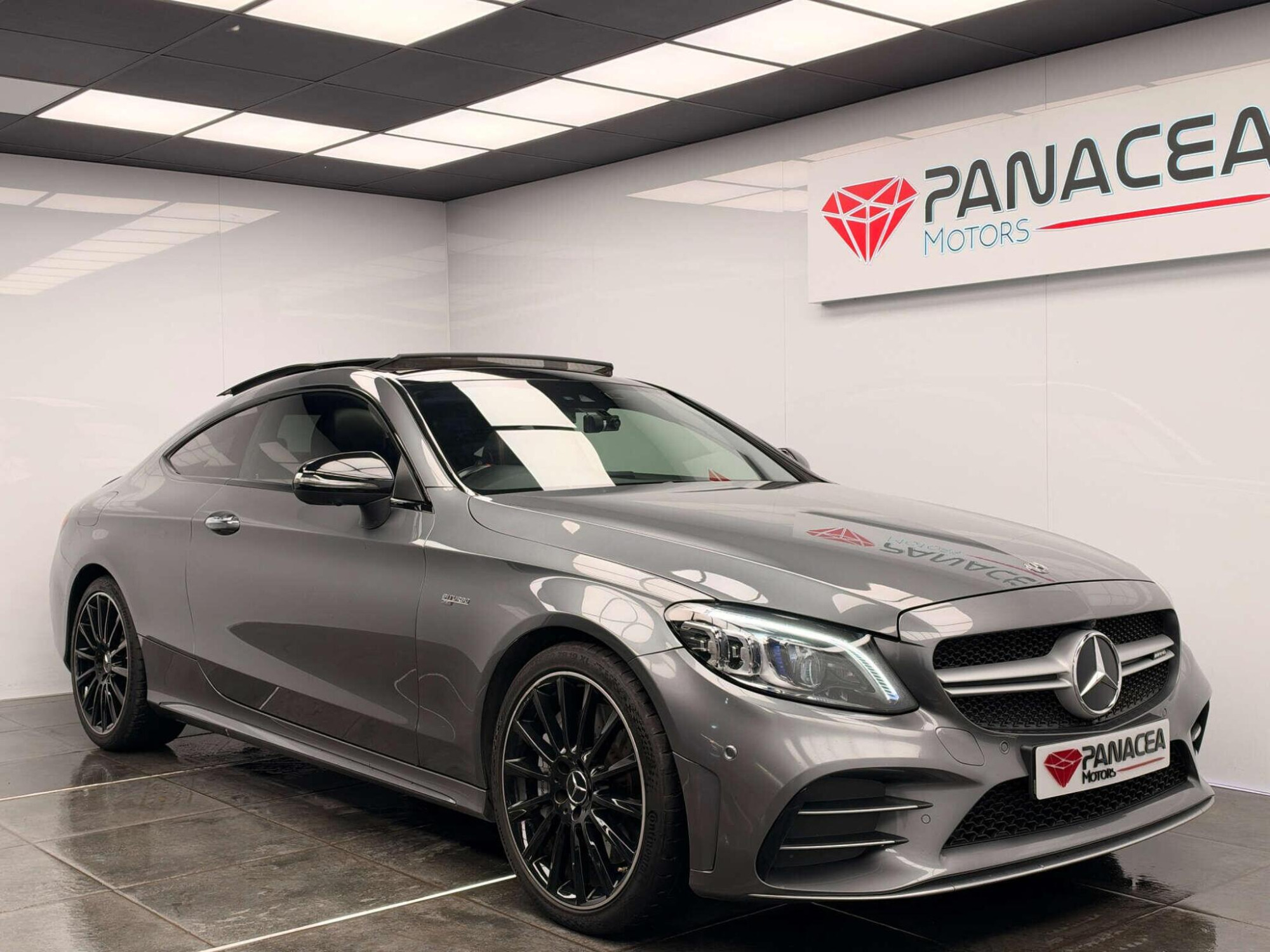 2018 Mercedes-Benz C-CLASS image 1