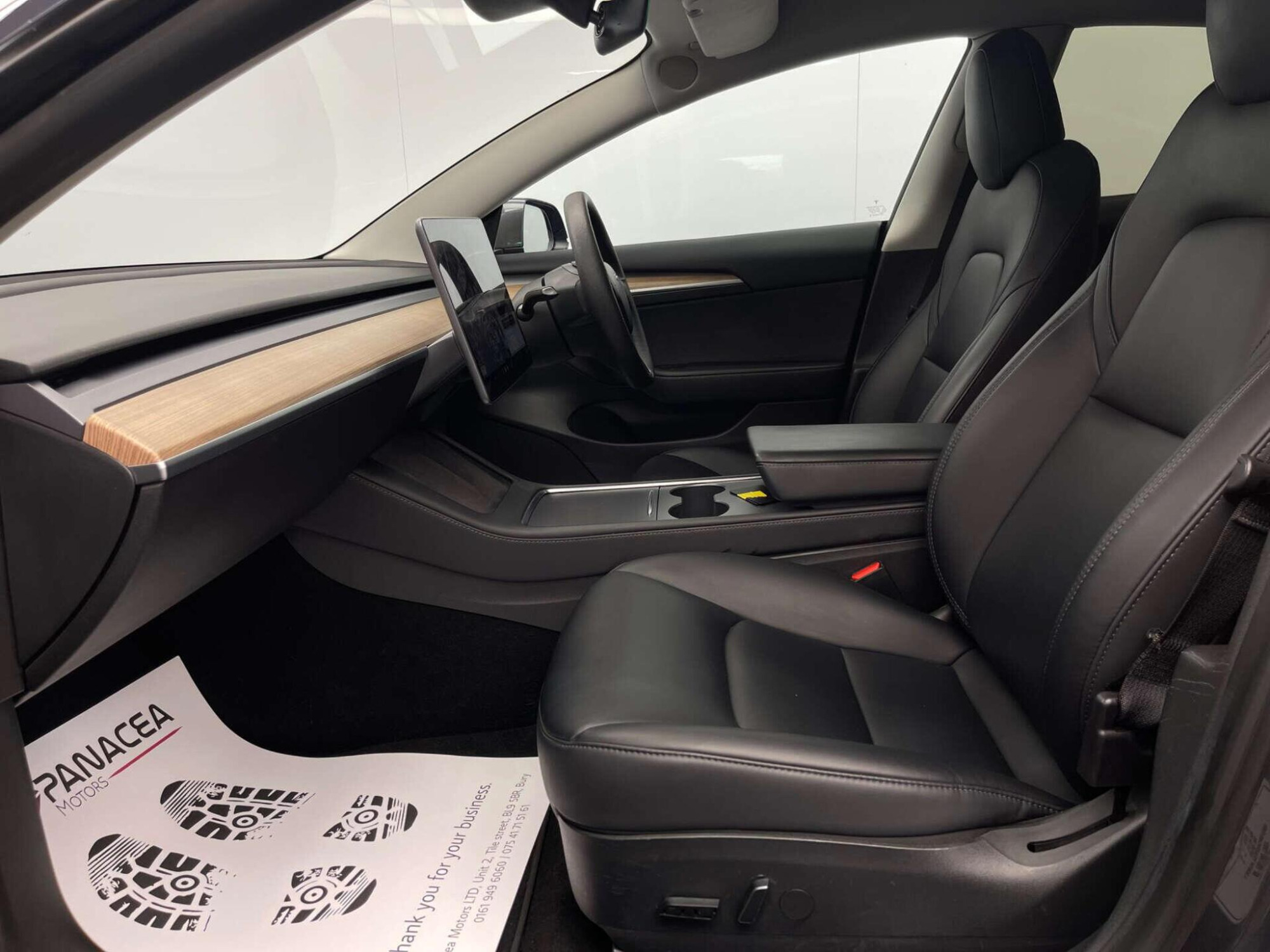 2022 Tesla Model 3 image 35