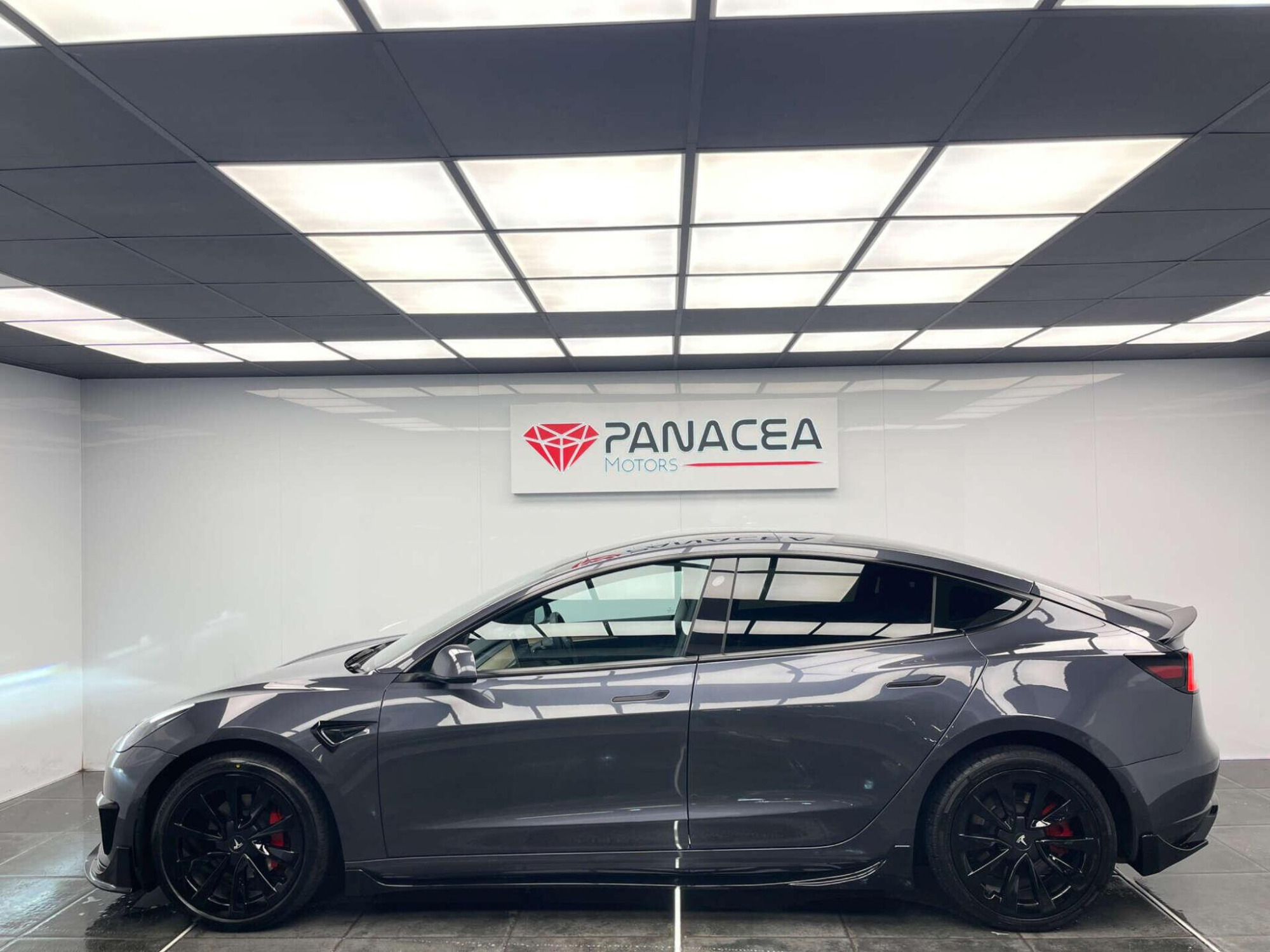 2022 Tesla Model 3 image 27