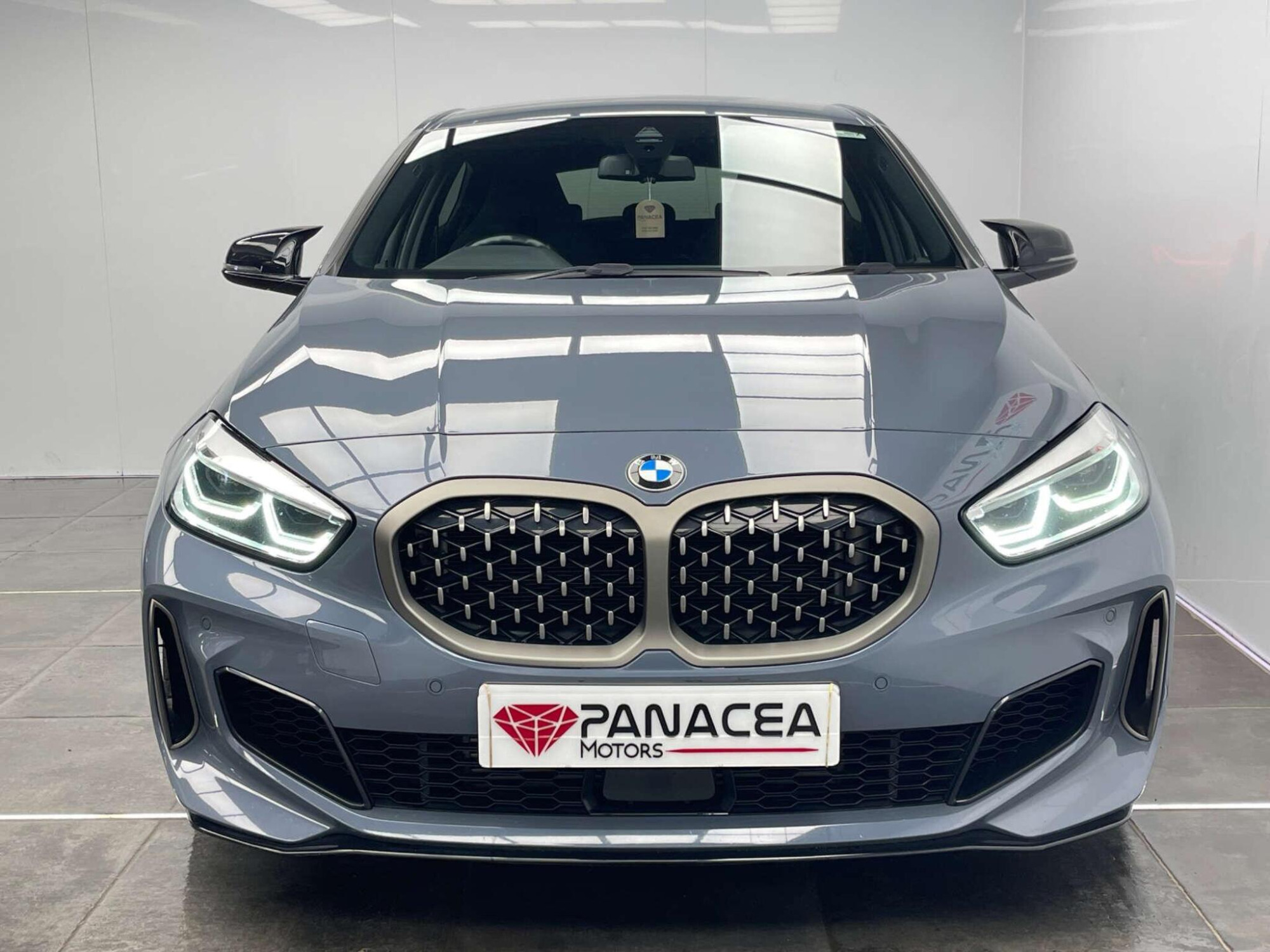 2020 BMW 1 SERIES image 6