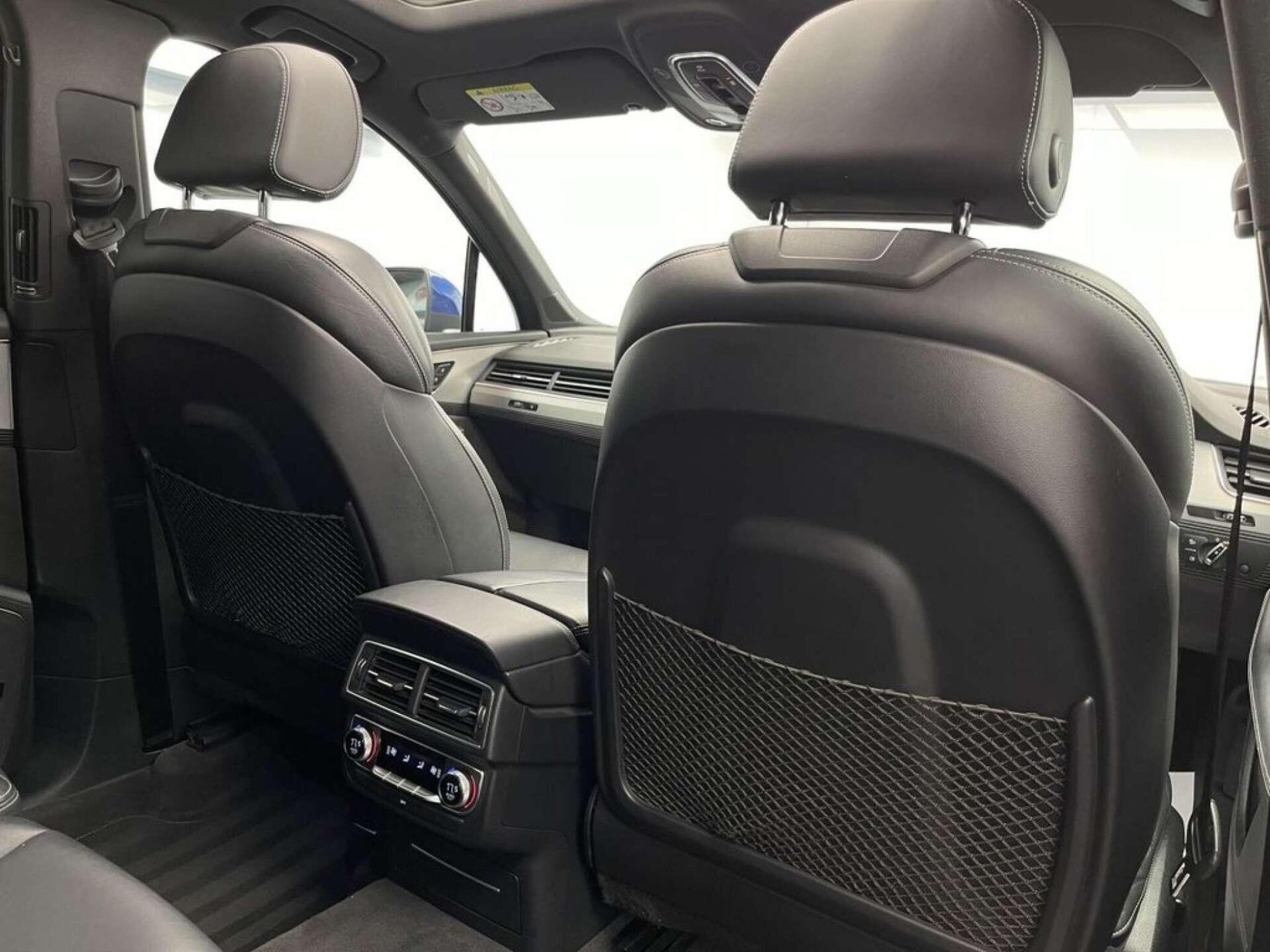 2016 Audi Q7 image 28