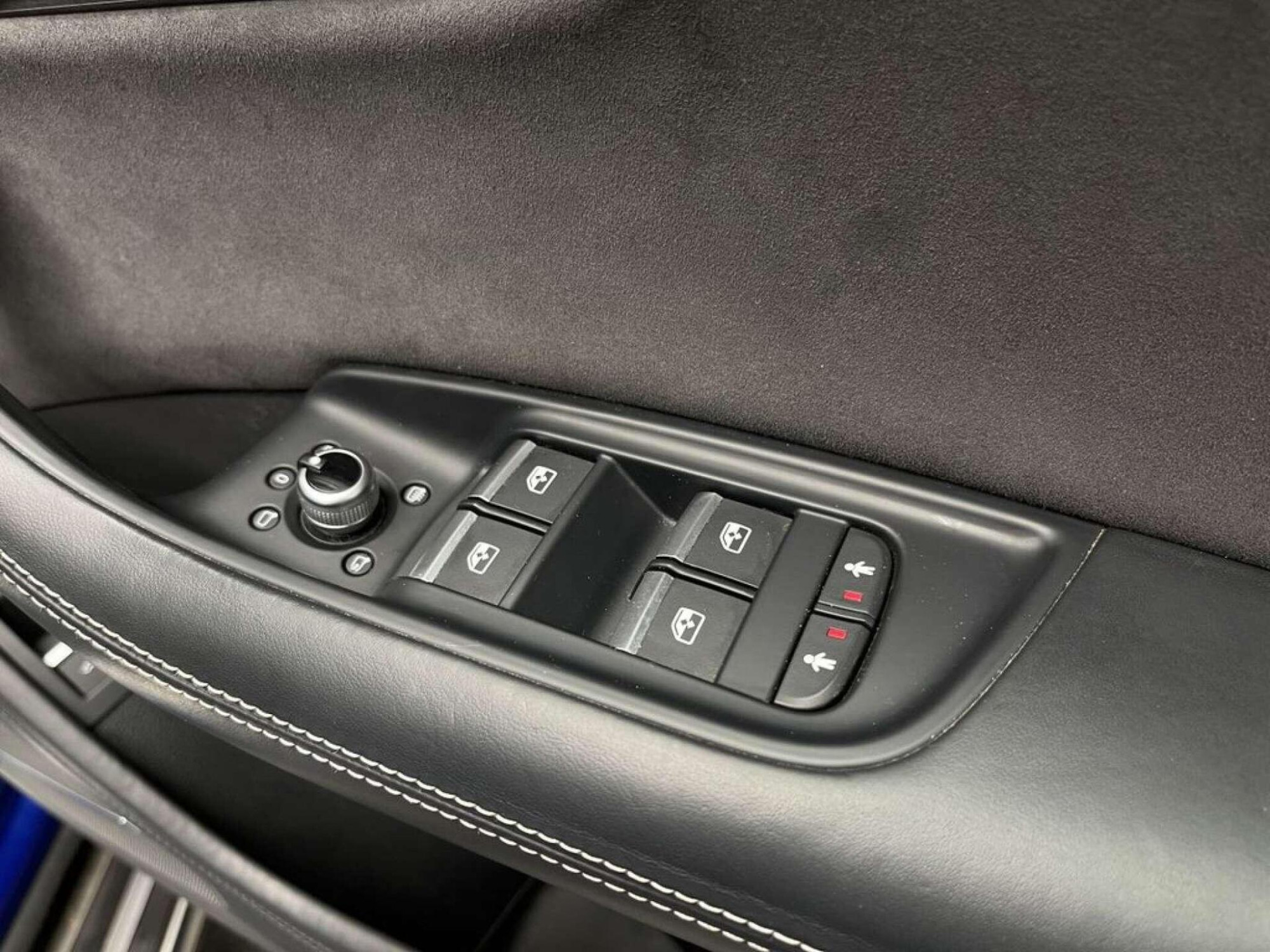 2016 Audi Q7 image 25