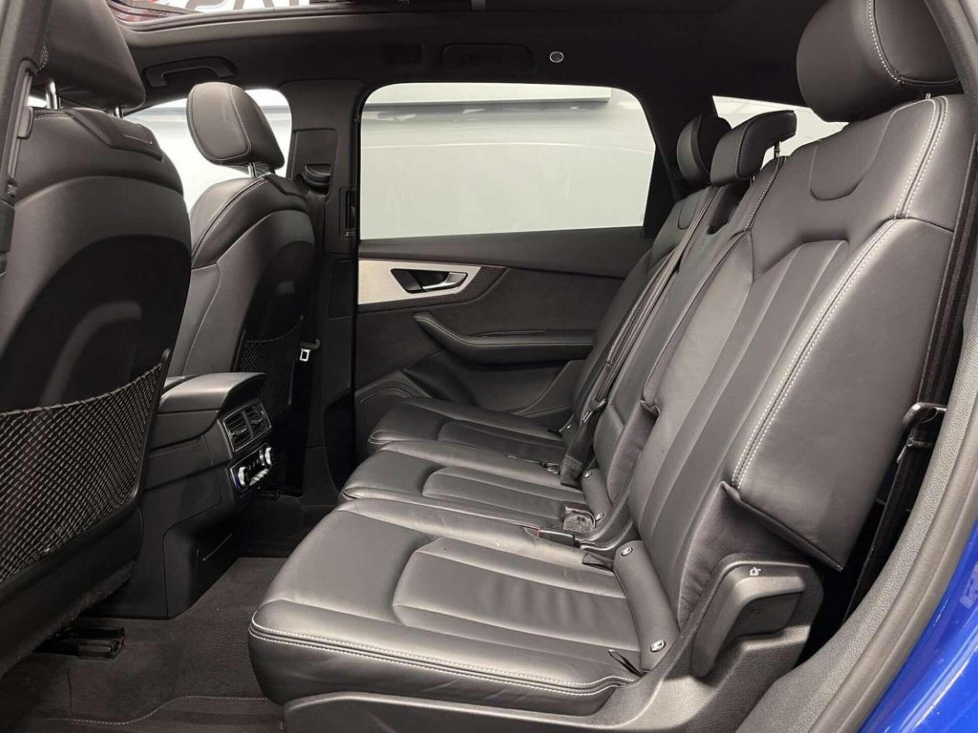 2016 Audi Q7 image 45