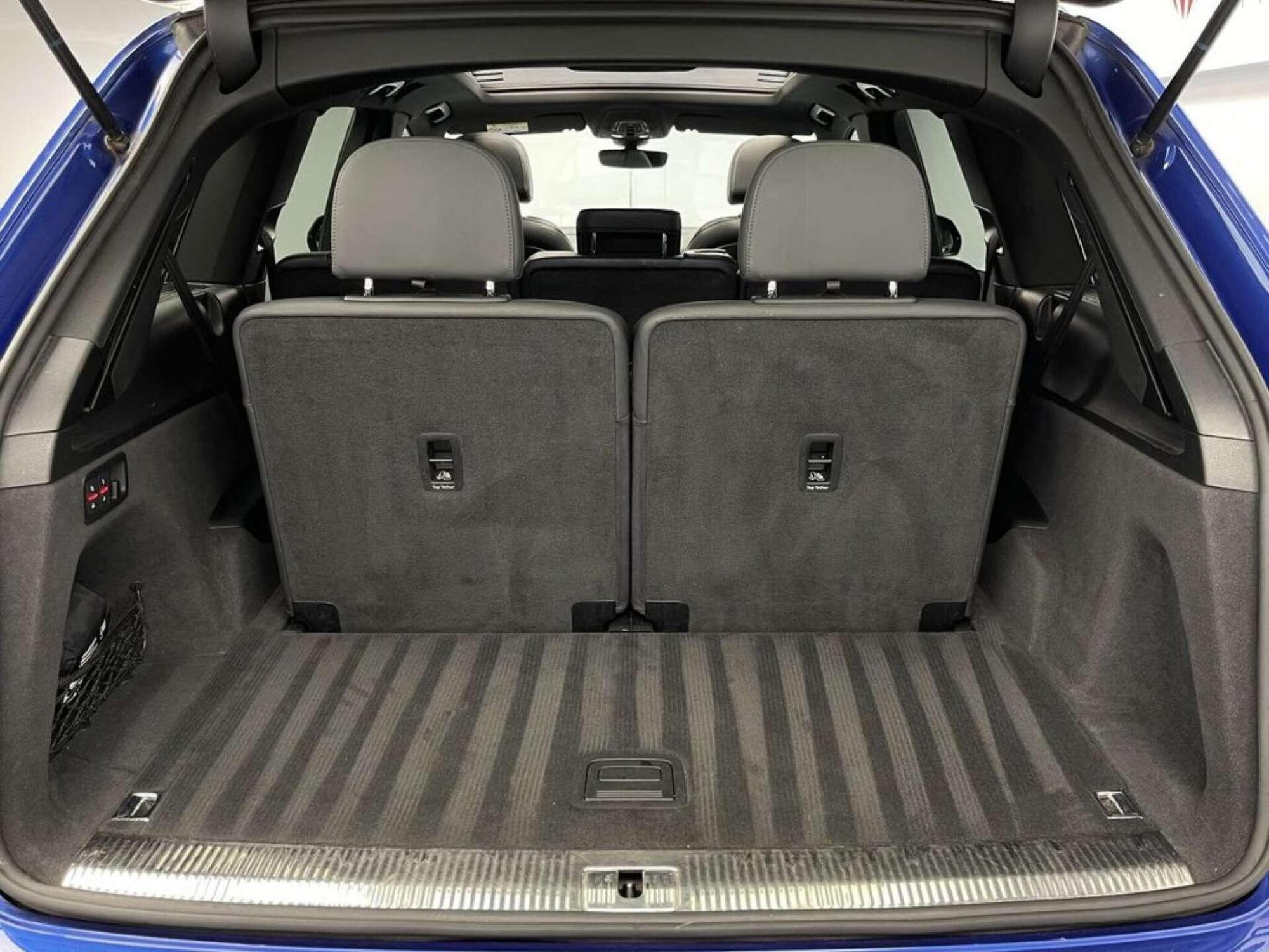 2016 Audi Q7 image 37