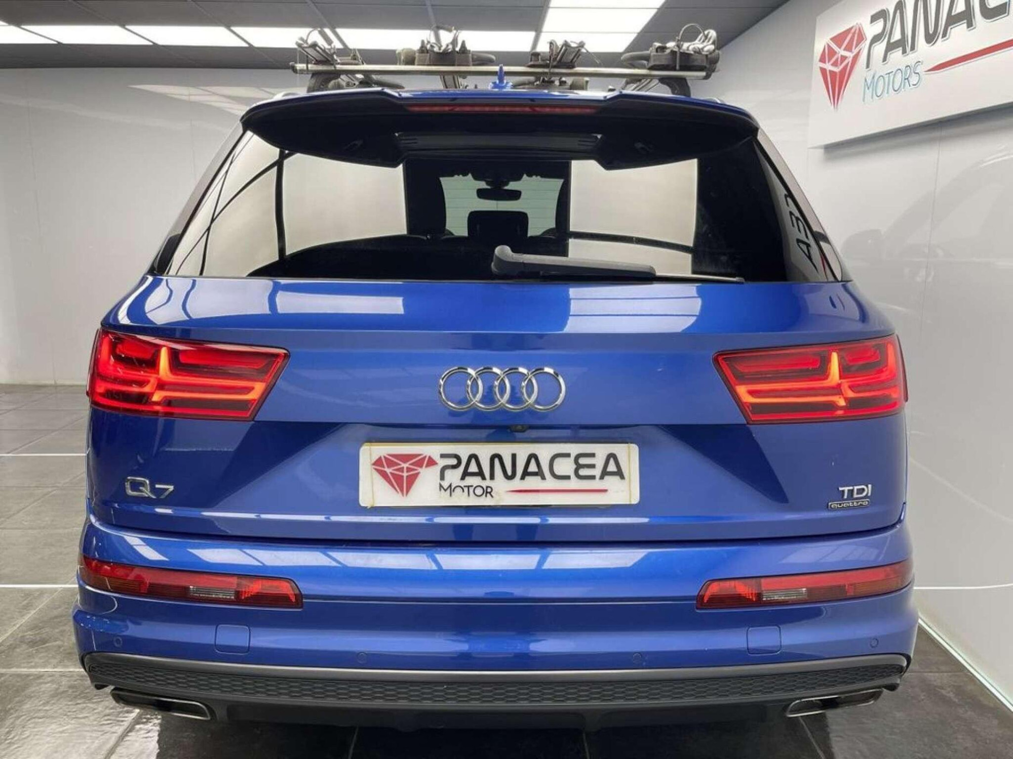 2016 Audi Q7 image 36