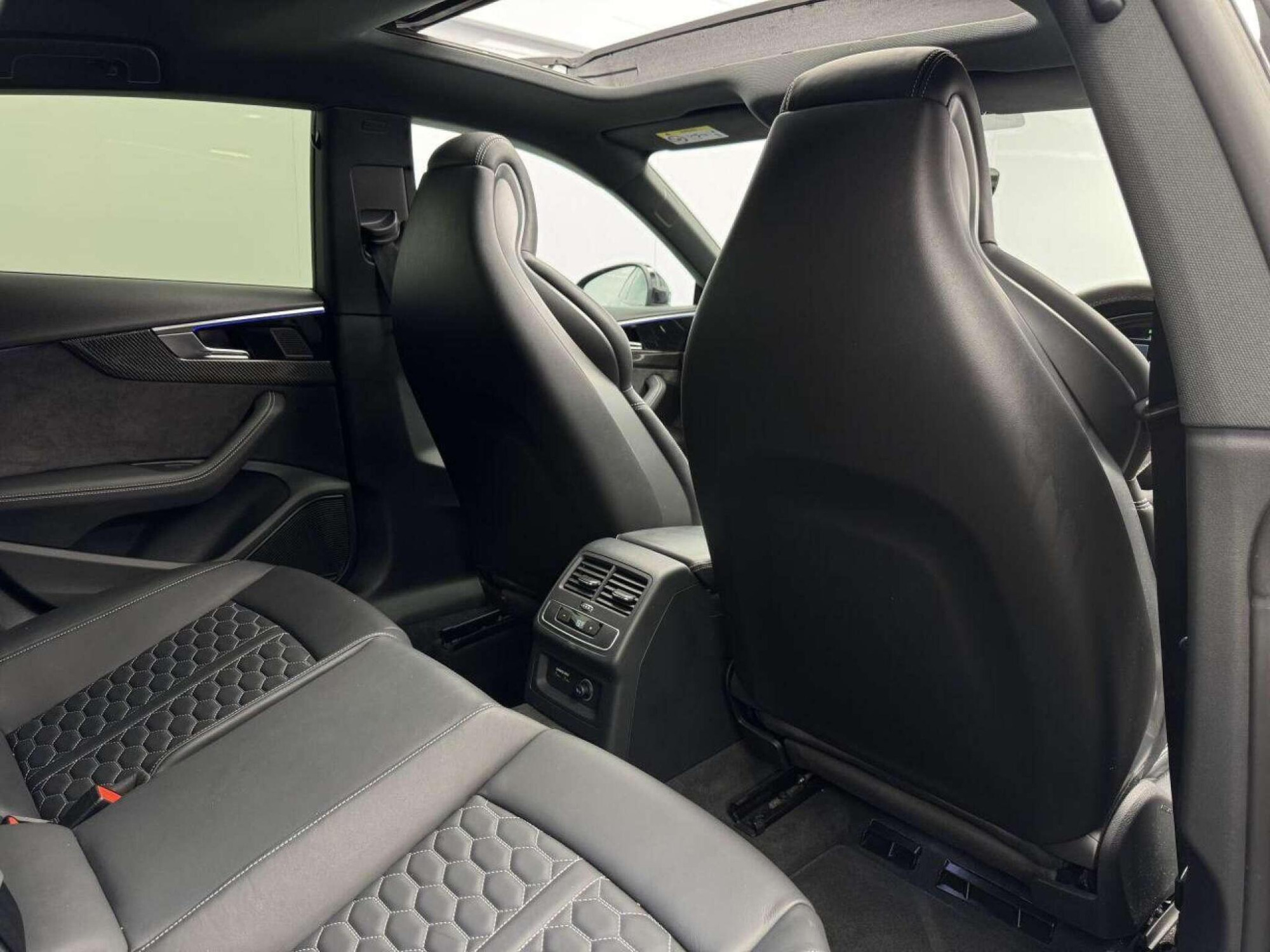 2021 Audi RS5 image 16