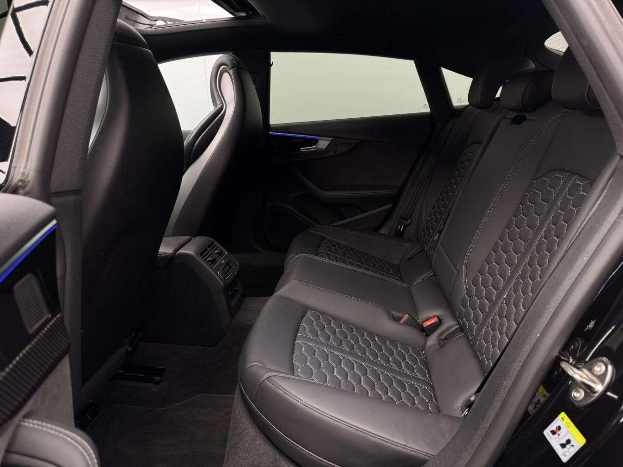 2021 Audi RS5 image 28