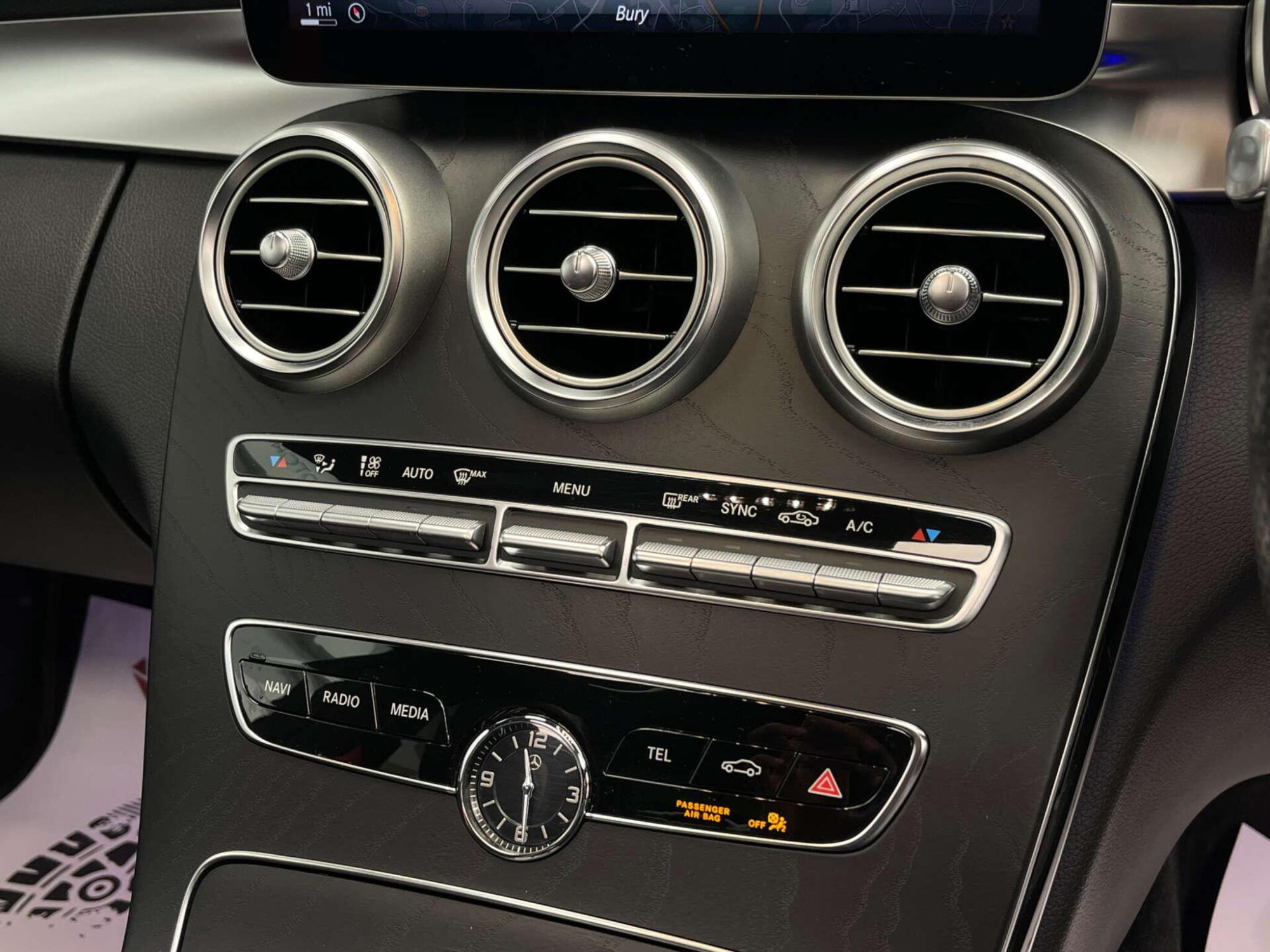 2018 Mercedes-Benz C-CLASS image 28