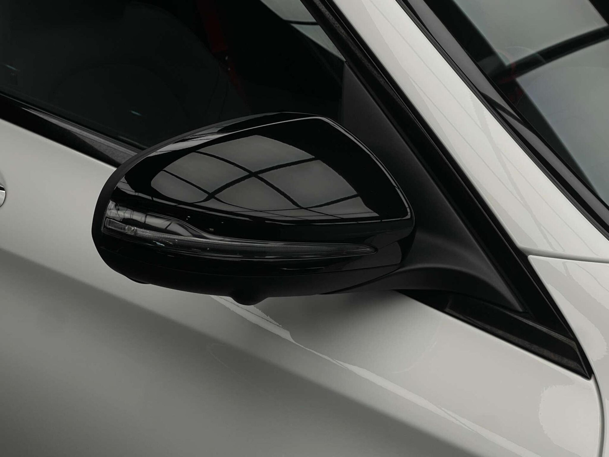 2018 Mercedes-Benz C-CLASS image 9