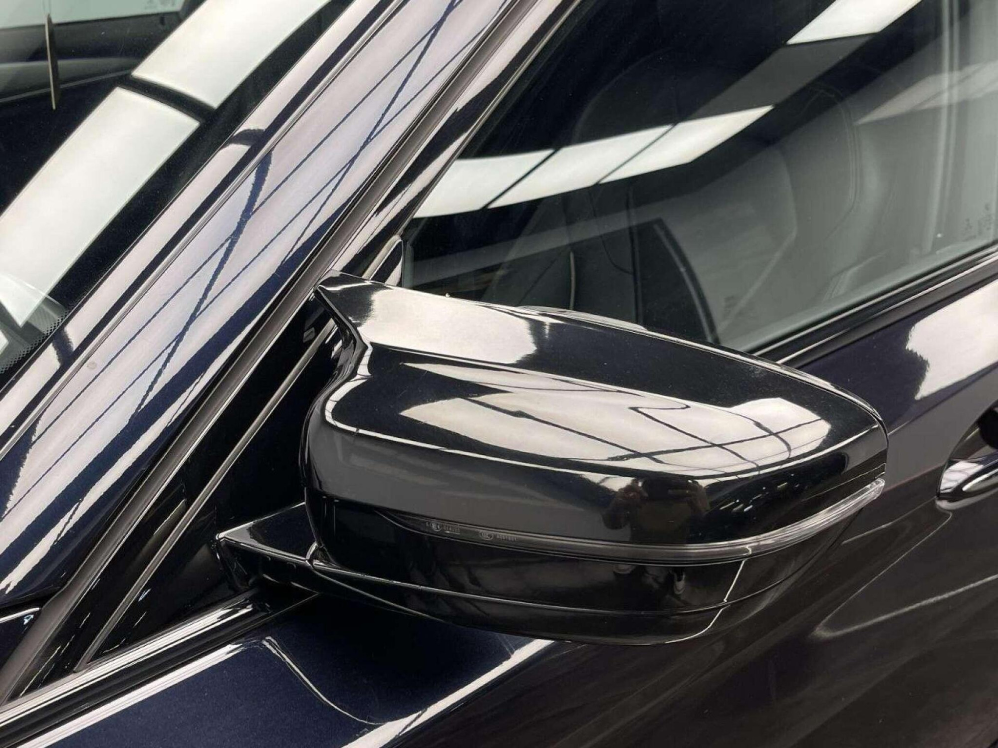 2018 BMW 5 SERIES image 10