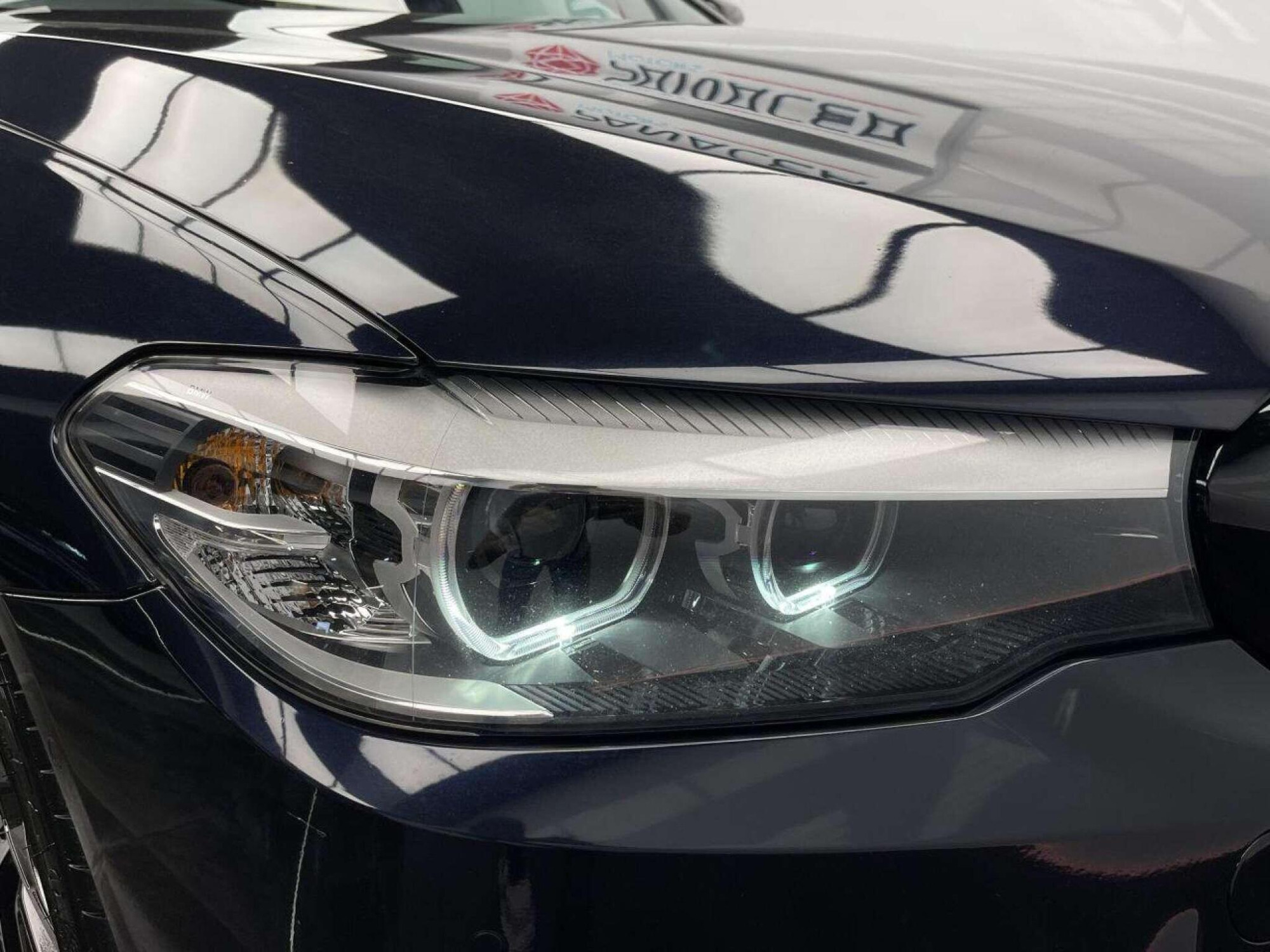 2018 BMW 5 SERIES image 7
