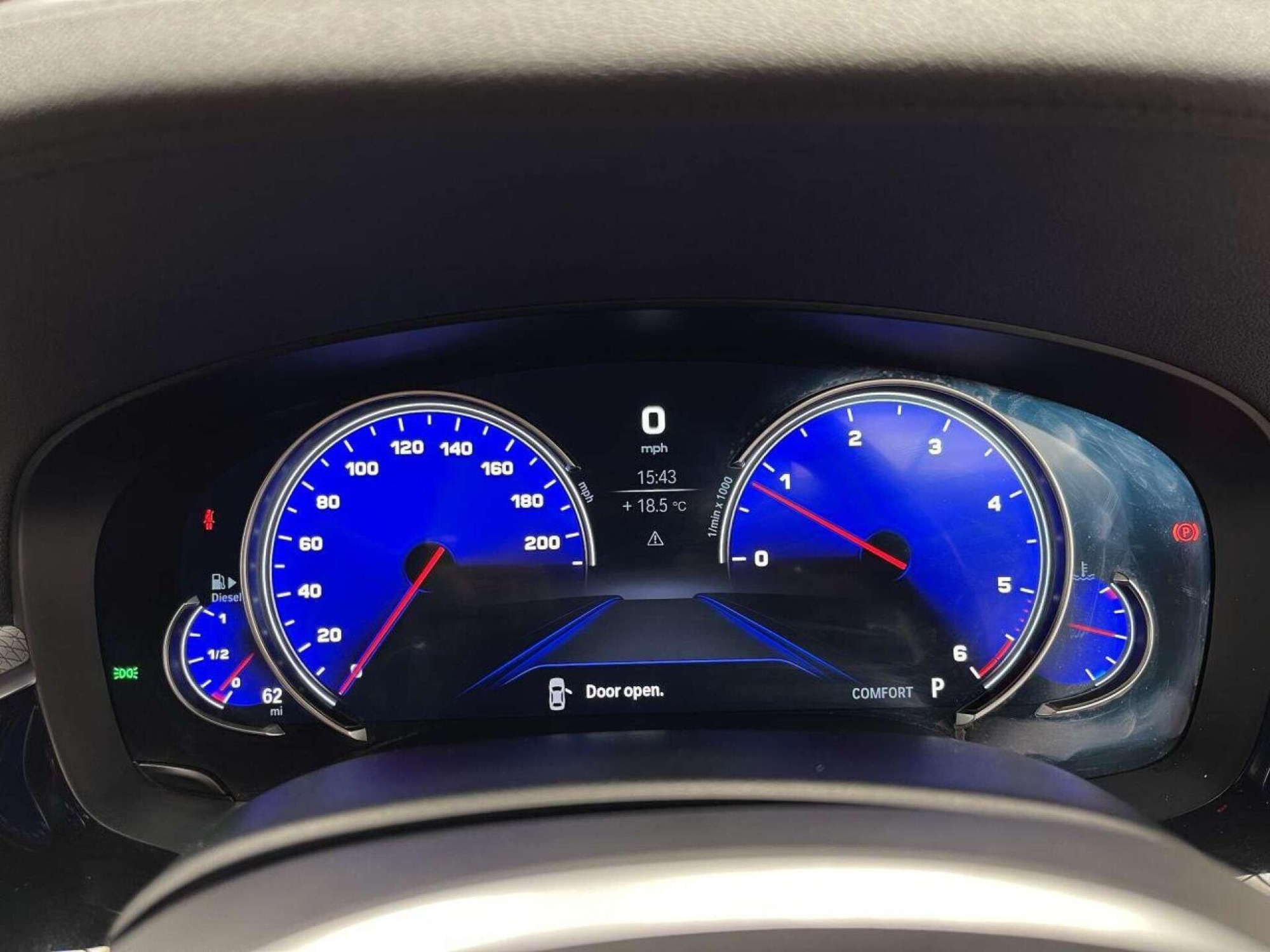 2018 BMW 5 SERIES image 16