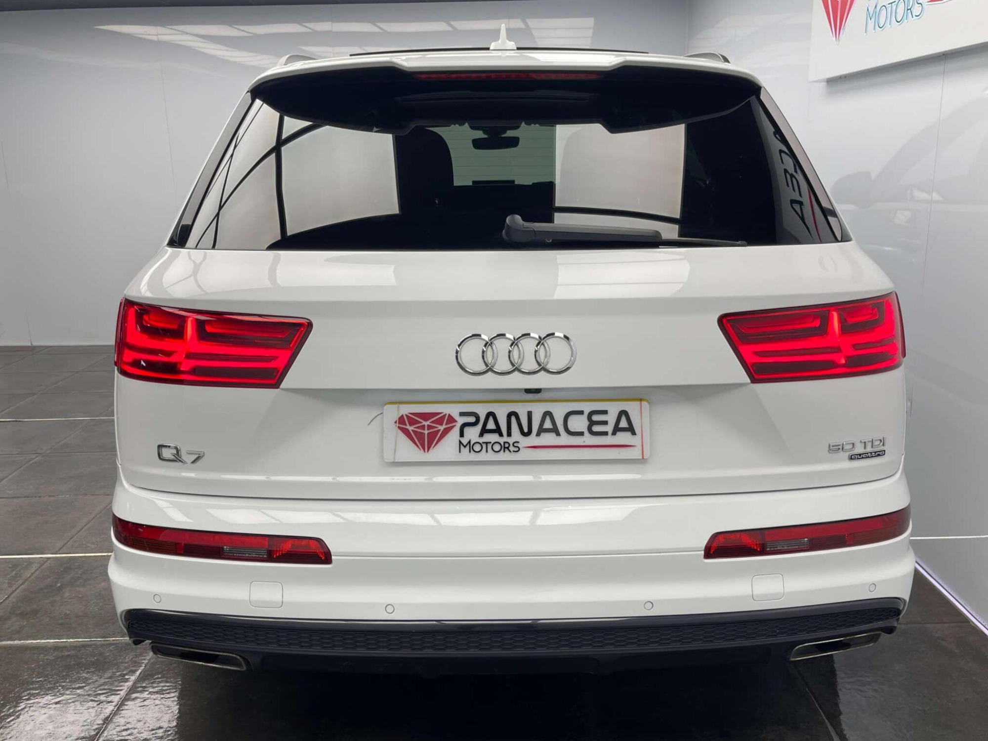 2019 Audi Q7 image 17