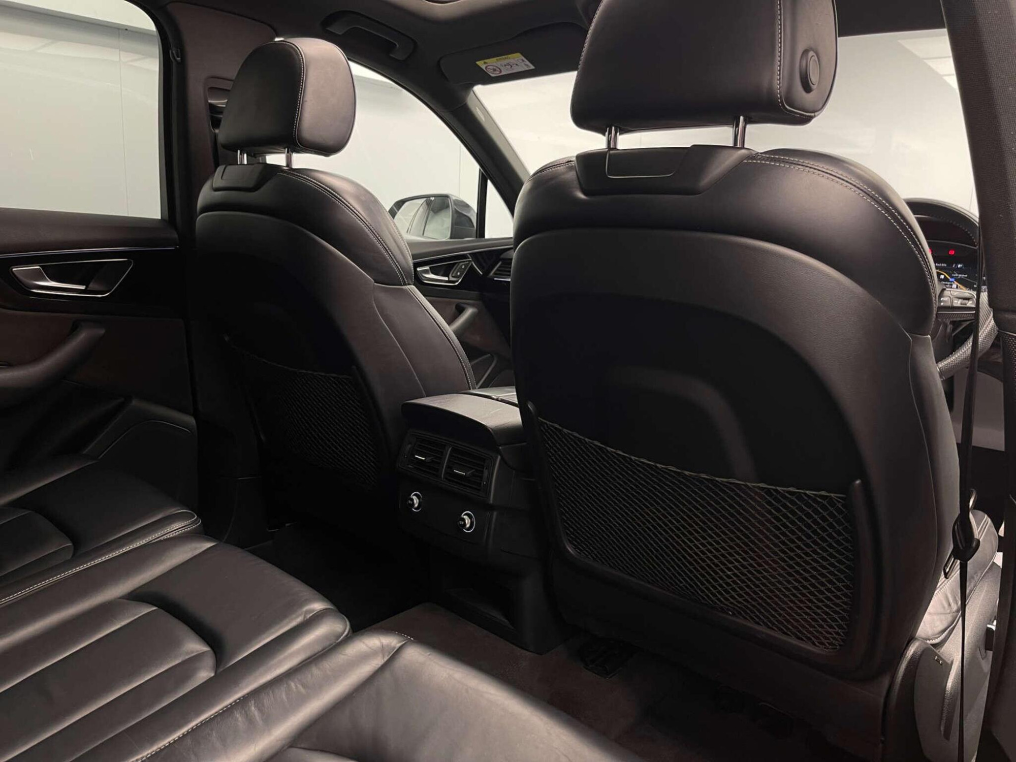 2019 Audi Q7 image 36