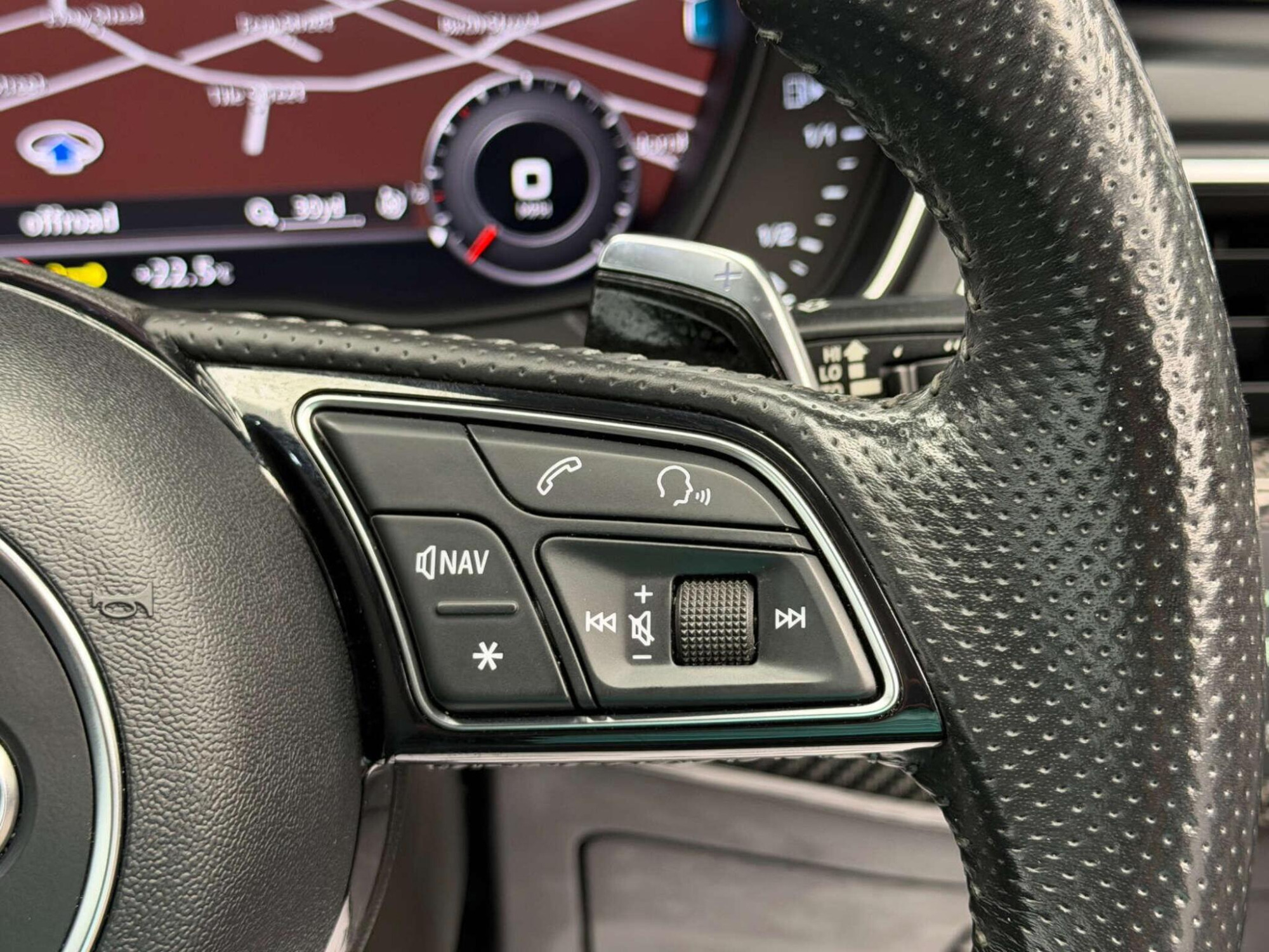 2017 Audi RS 5 image 18