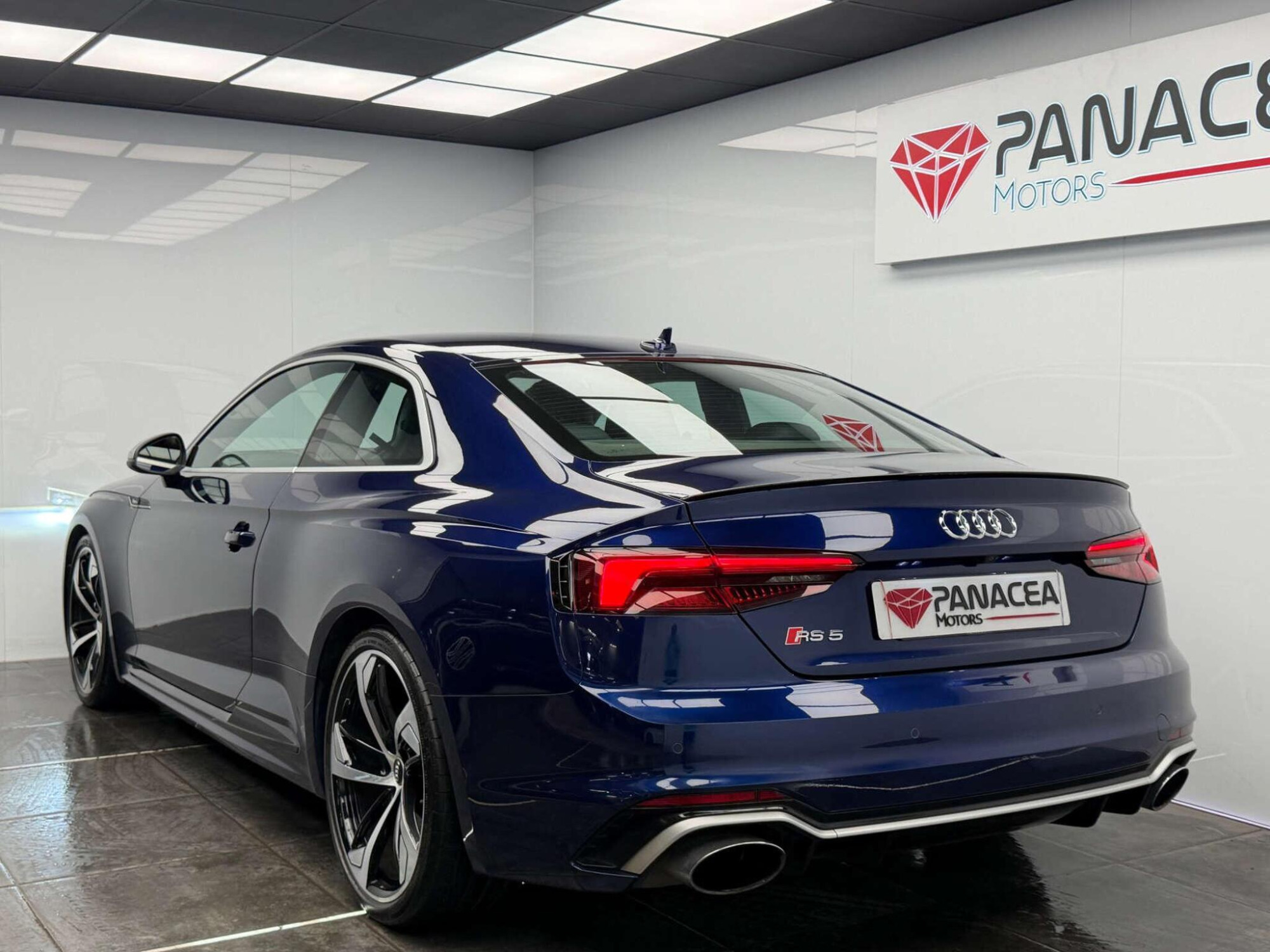 2017 Audi RS 5 image 3