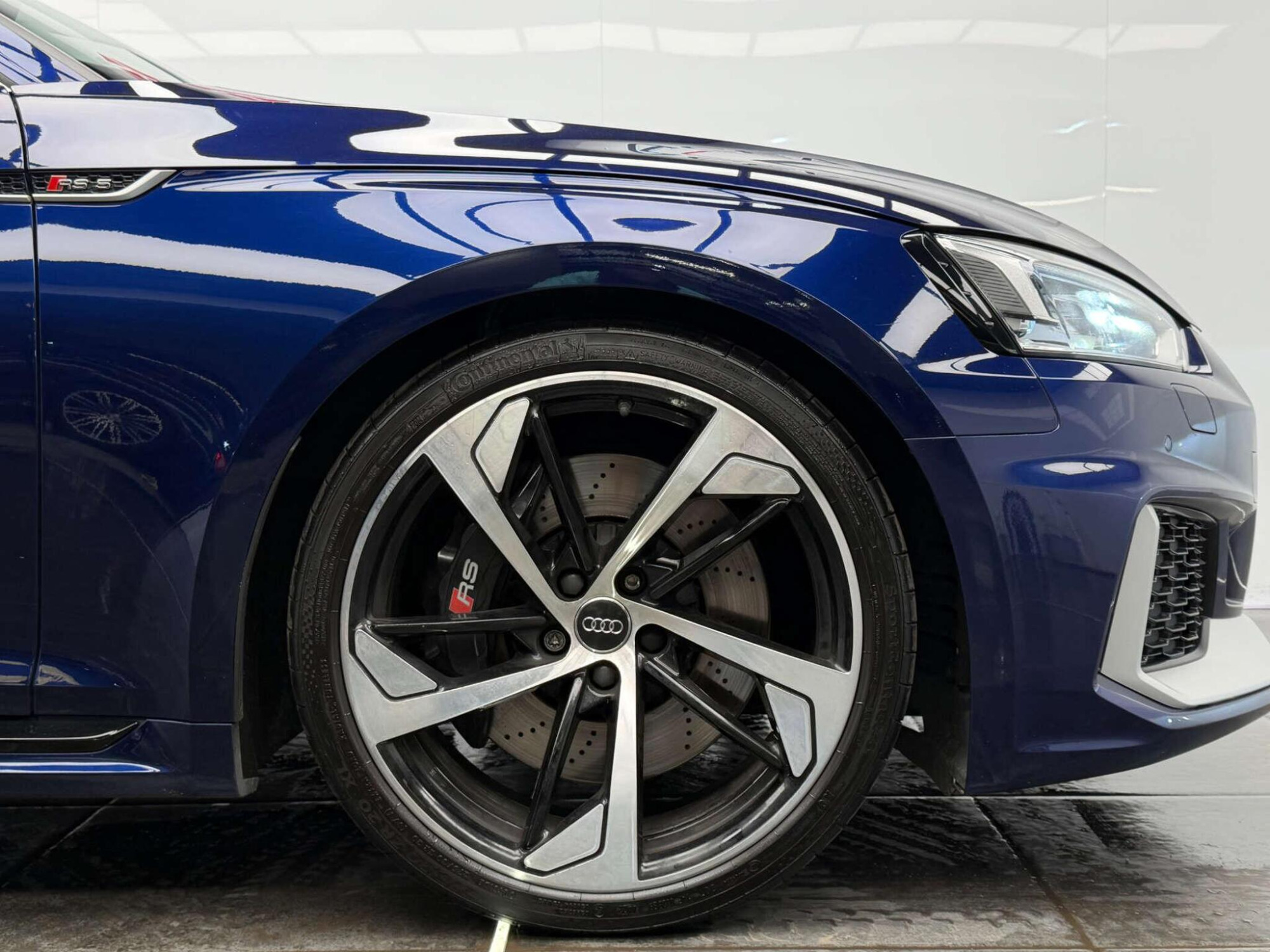 2017 Audi RS 5 image 35
