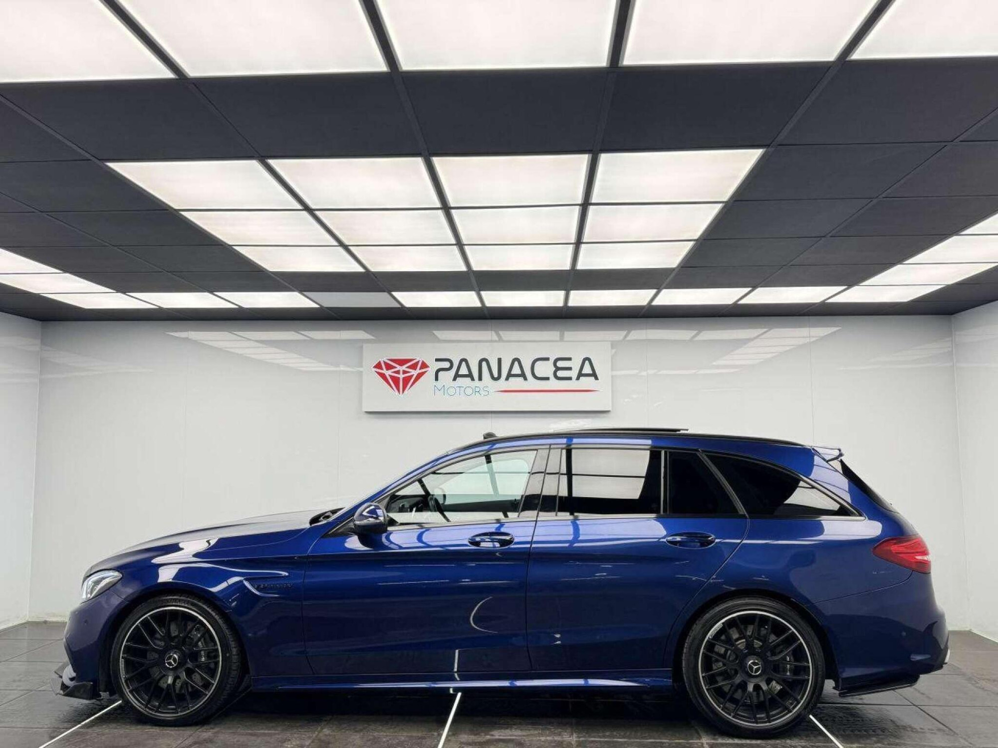 2016 Mercedes-Benz C-CLASS image 6