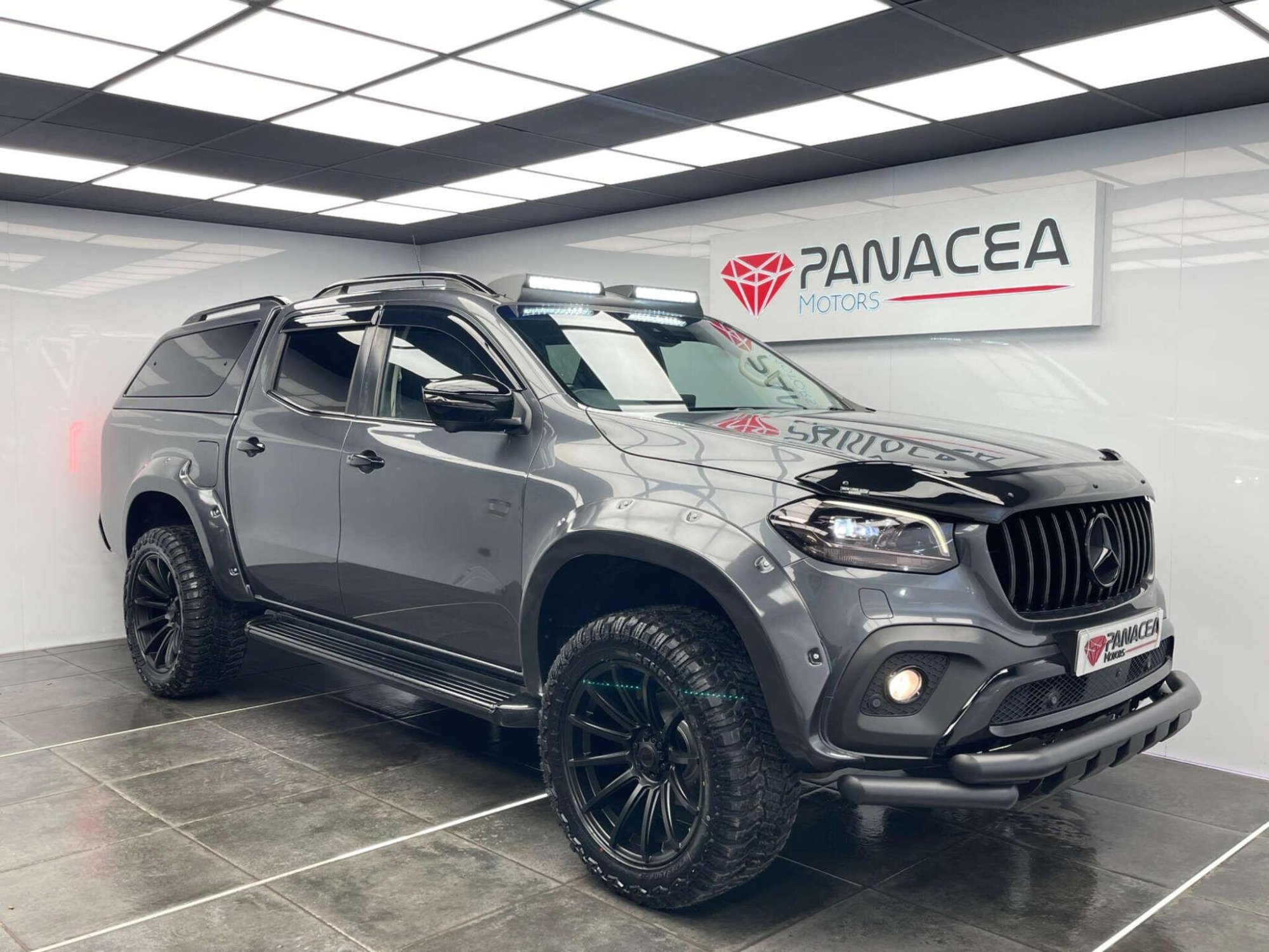2018 Mercedes-Benz X-CLASS image 3