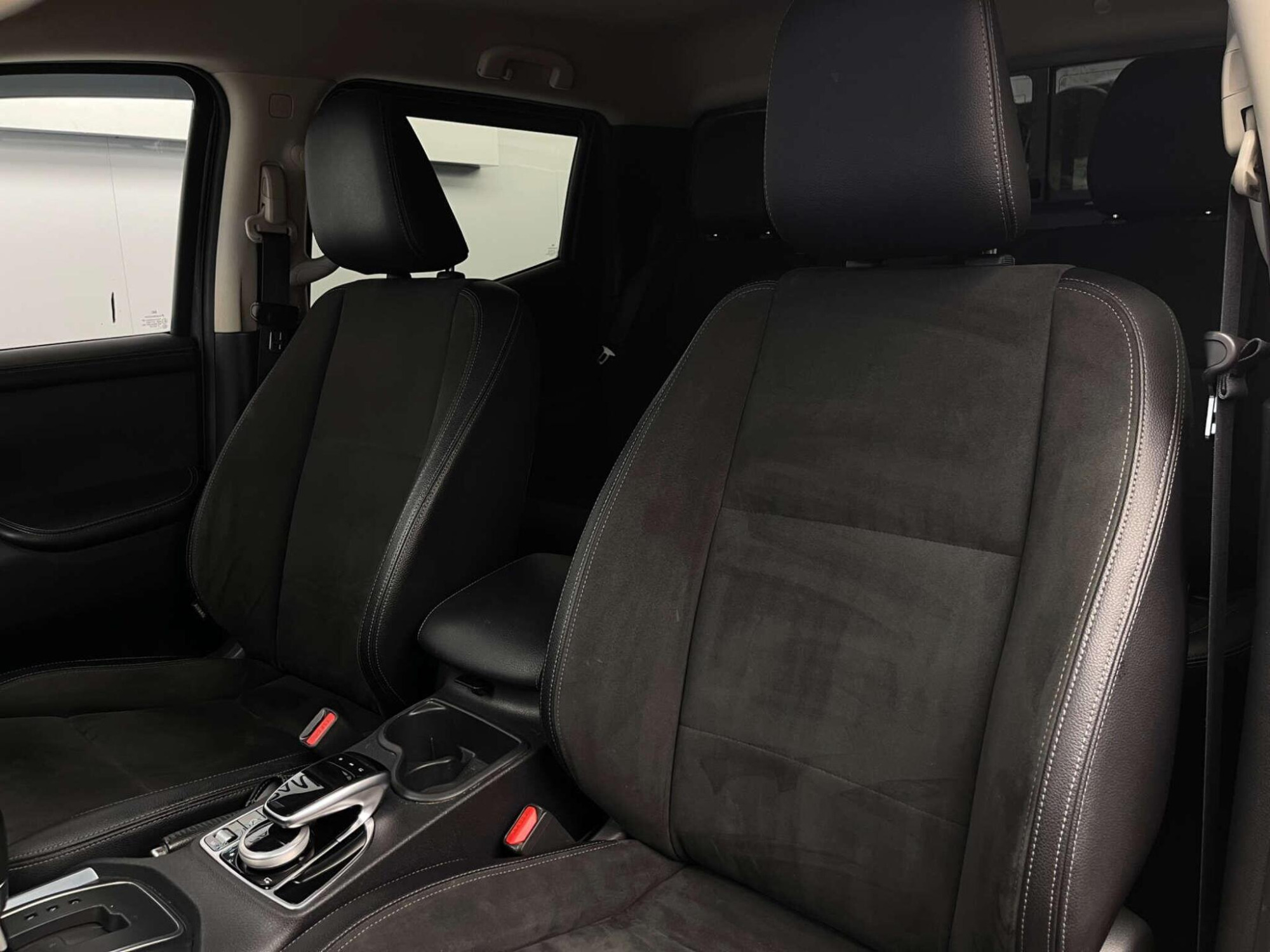 2018 Mercedes-Benz X-CLASS image 45