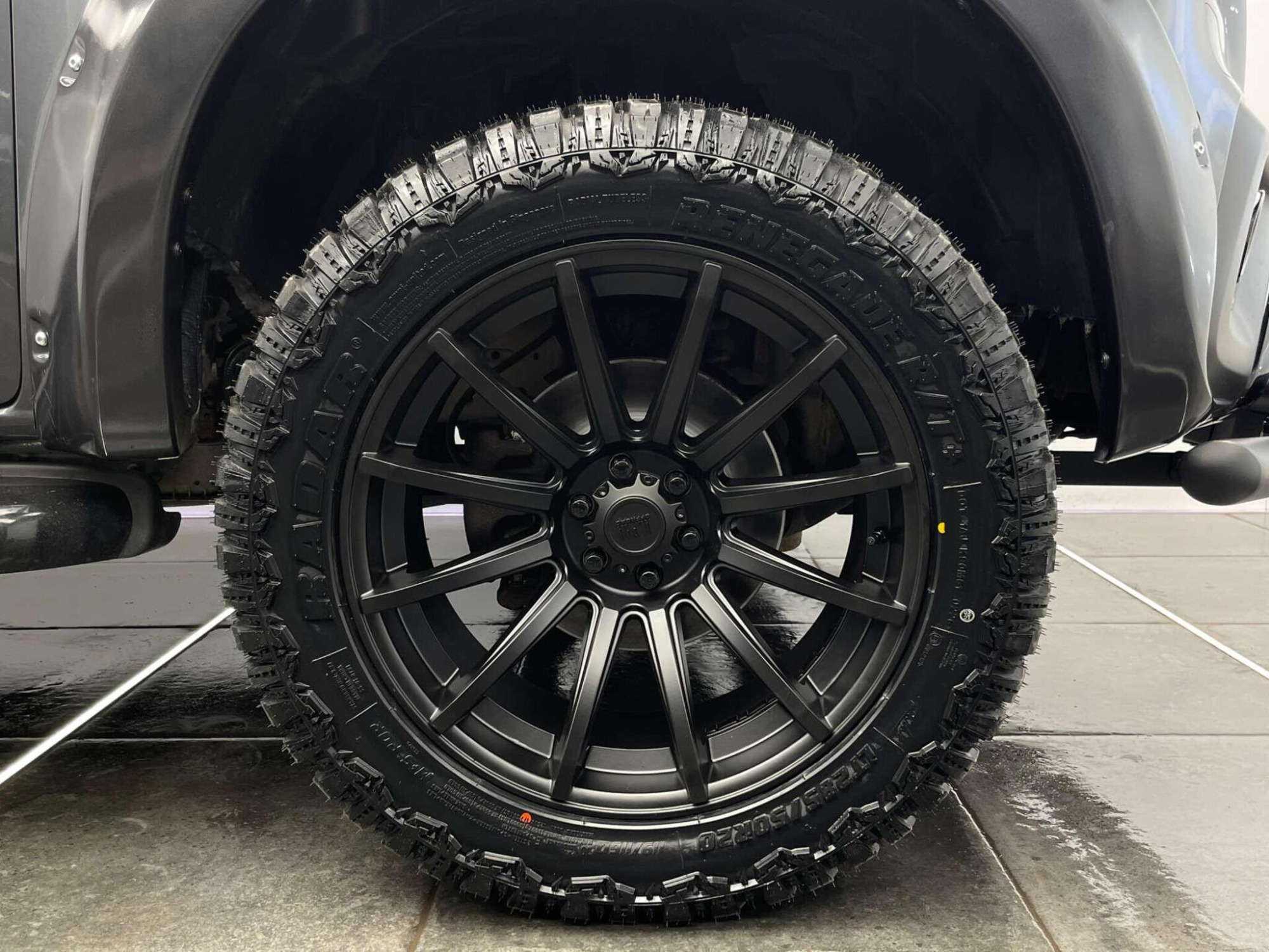2018 Mercedes-Benz X-CLASS image 33