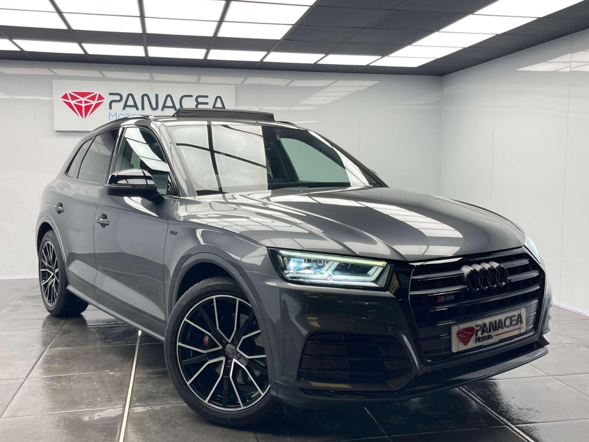 2018 Audi SQ5 image 7